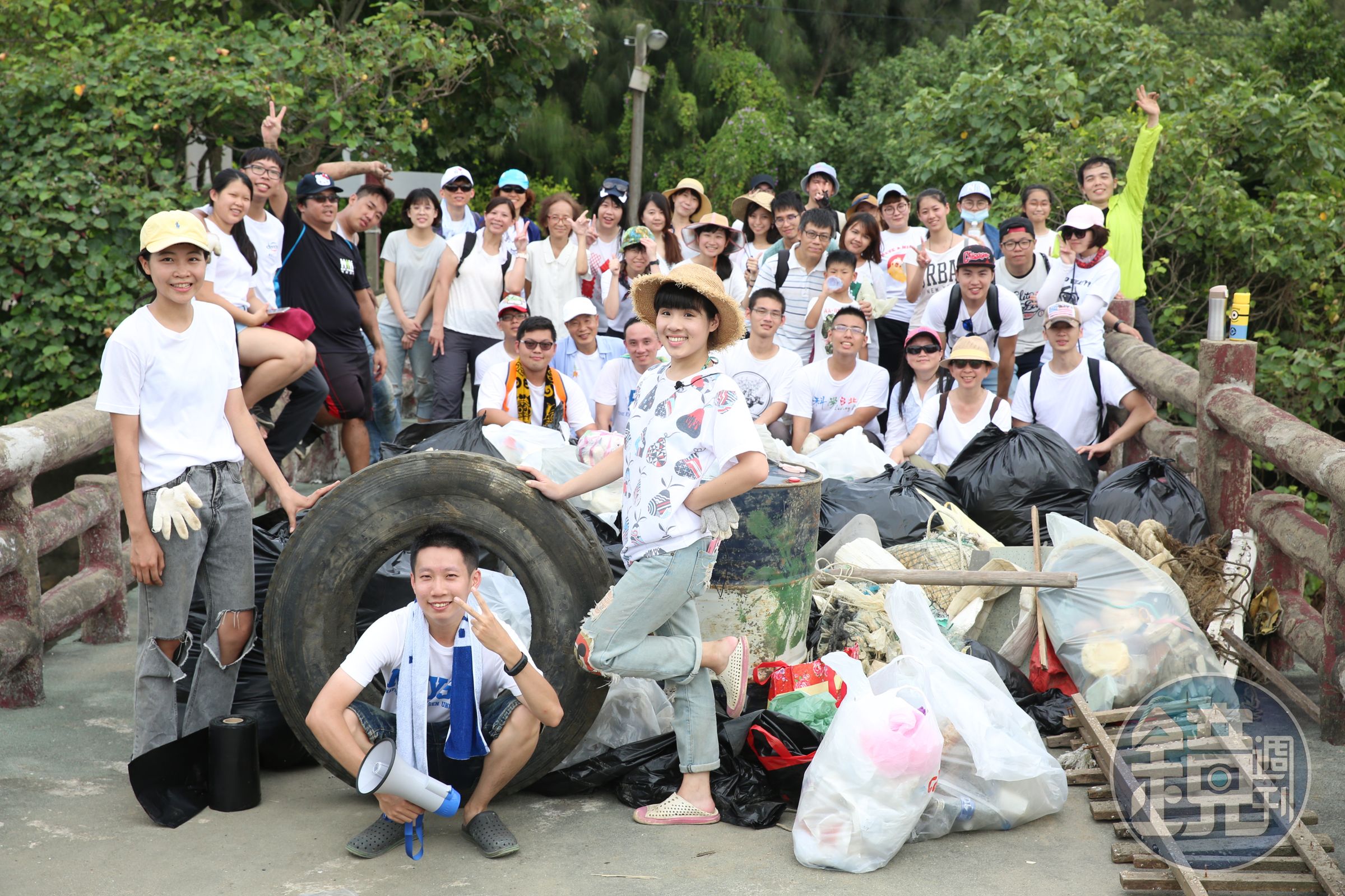 寶島淨鄉團已舉辦32場淨灘活動，上月22日，她們到桃園永安漁港淨灘，成果也相當「豐碩」。