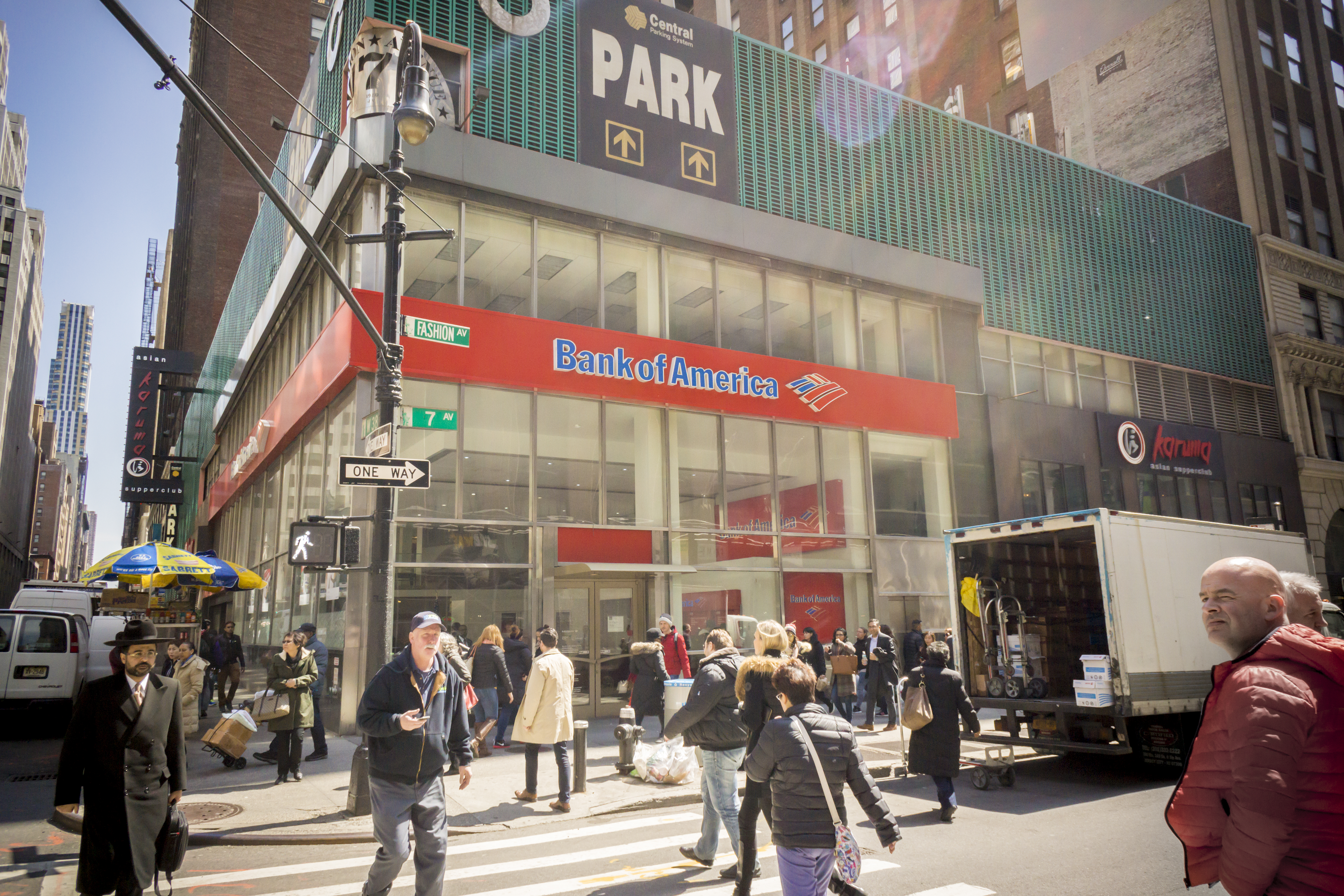 縮表計畫的啟動，雖然市場擔心資金水位下降，但同時象徵美國經濟轉好，失業率如預期下降。（東方IC）