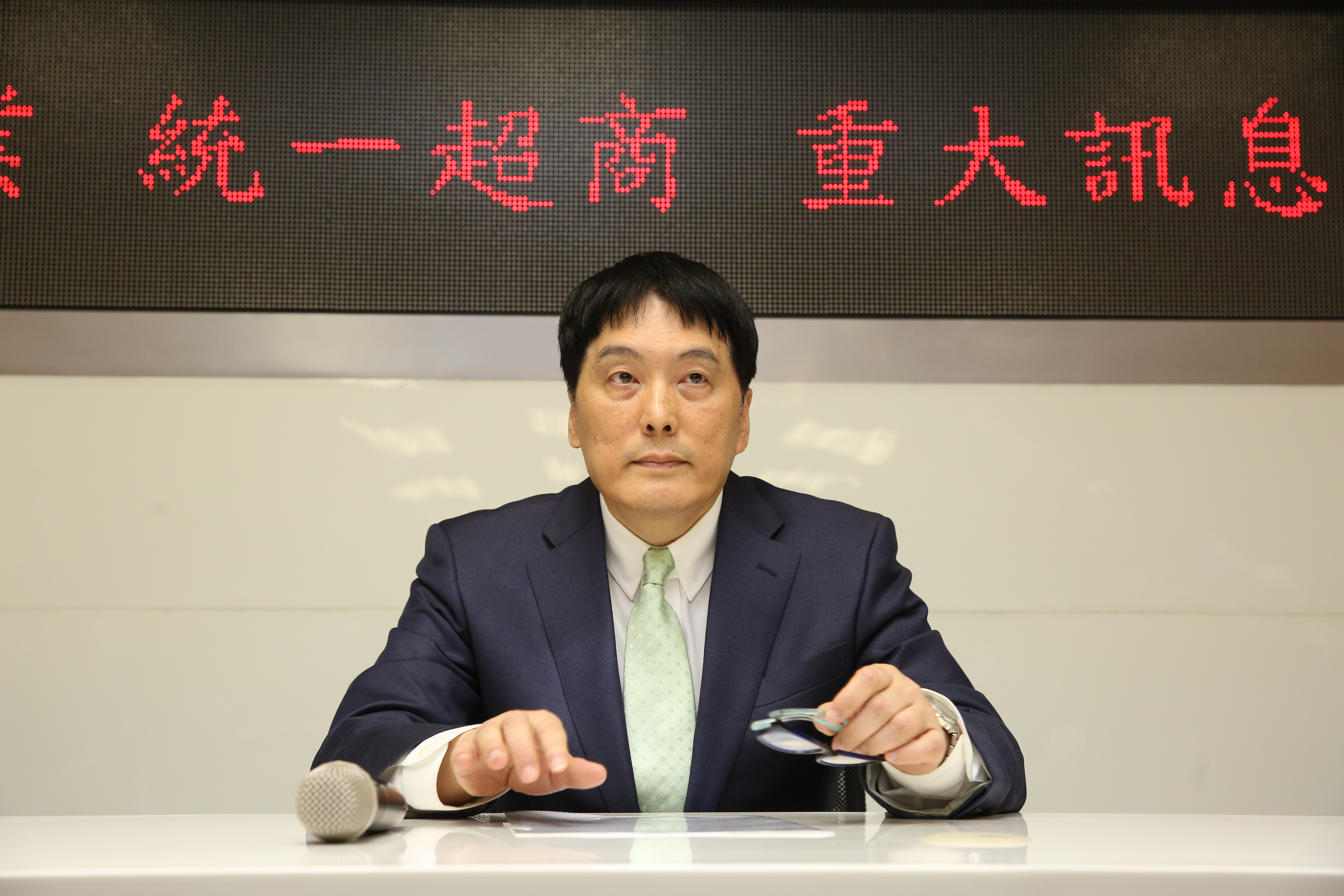 統一董事長羅智先27日宣布，接下來將出清上海星巴克股權。