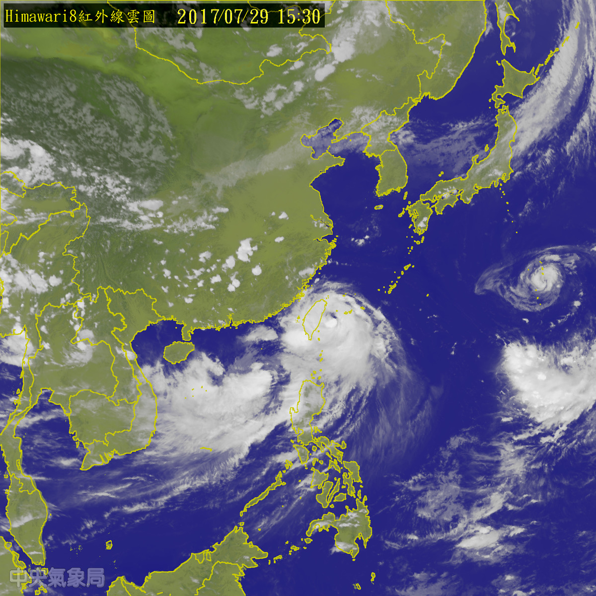原本位於南海的熱低壓正式生成今年第10號颱風海棠，將夾擊台灣。（圖：中央氣象局提供）