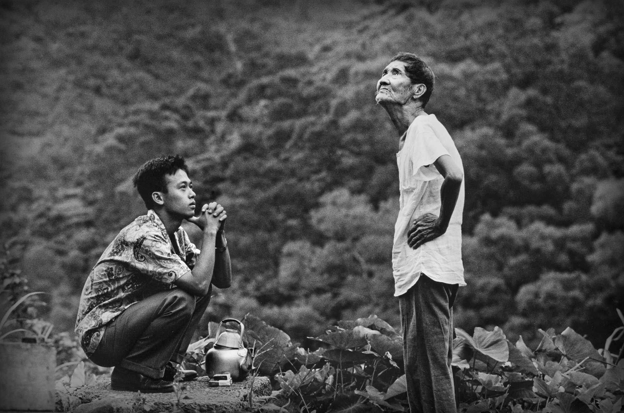 李天祿與王晶文（左）在以吳念真故事為藍本的《戀戀風塵》裡飾演祖孫。