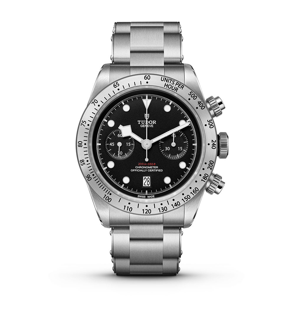 Heritage Black Bay Chrono所搭載的全新MT5813機芯，是與百年靈「共享機芯策略」下所誕生的全新作品。維持帝舵多數採用厚實底蓋的作法，無法直接看見MT5813究竟長什麼樣子。定價約NT$143,000。