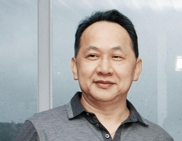 美麗華集團掌門人黃世杰目前與前妻、哥哥，有不少官司。
