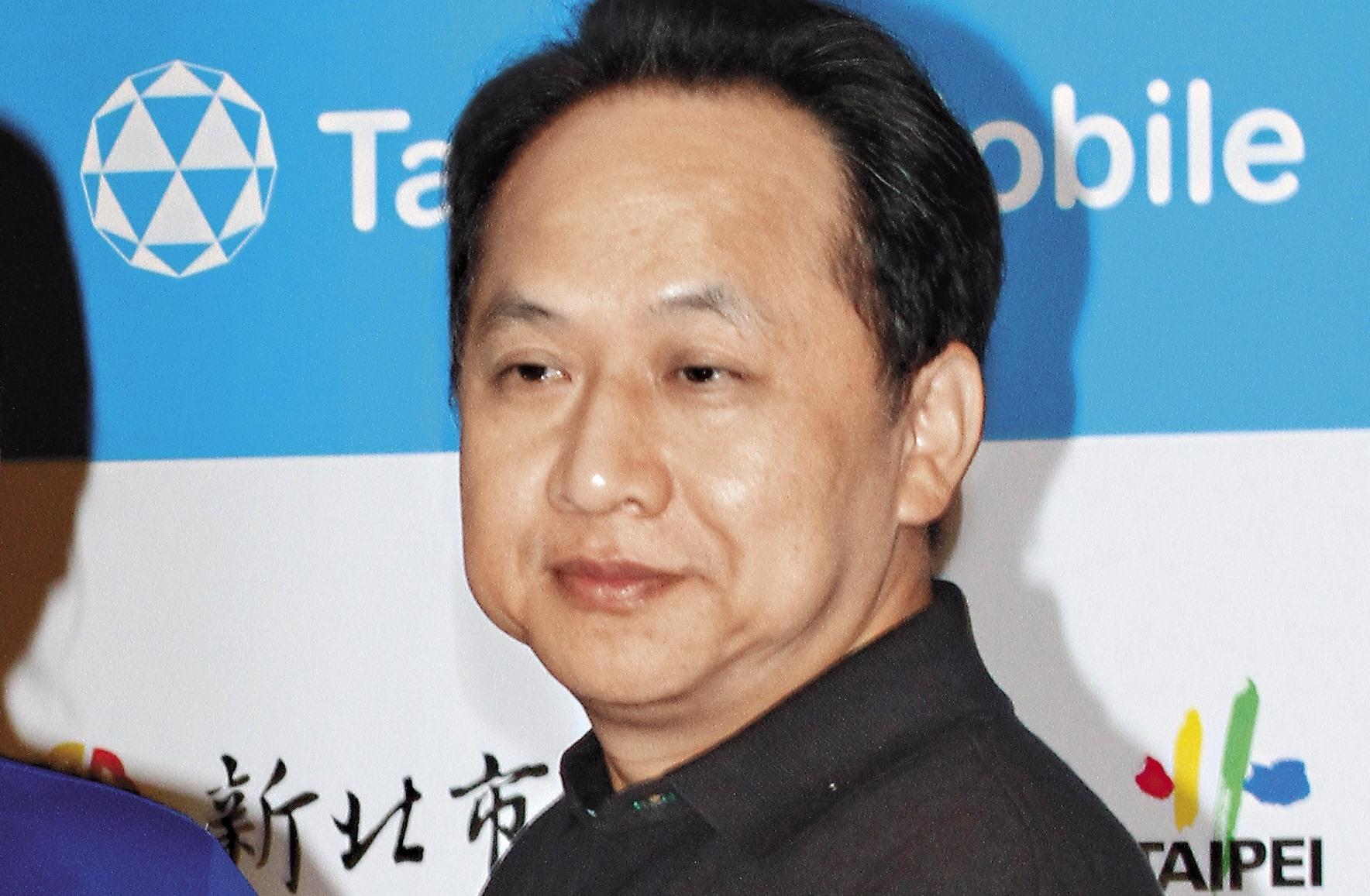 美麗華集團掌門人黃世杰目前與前妻、哥哥，有不少官司。