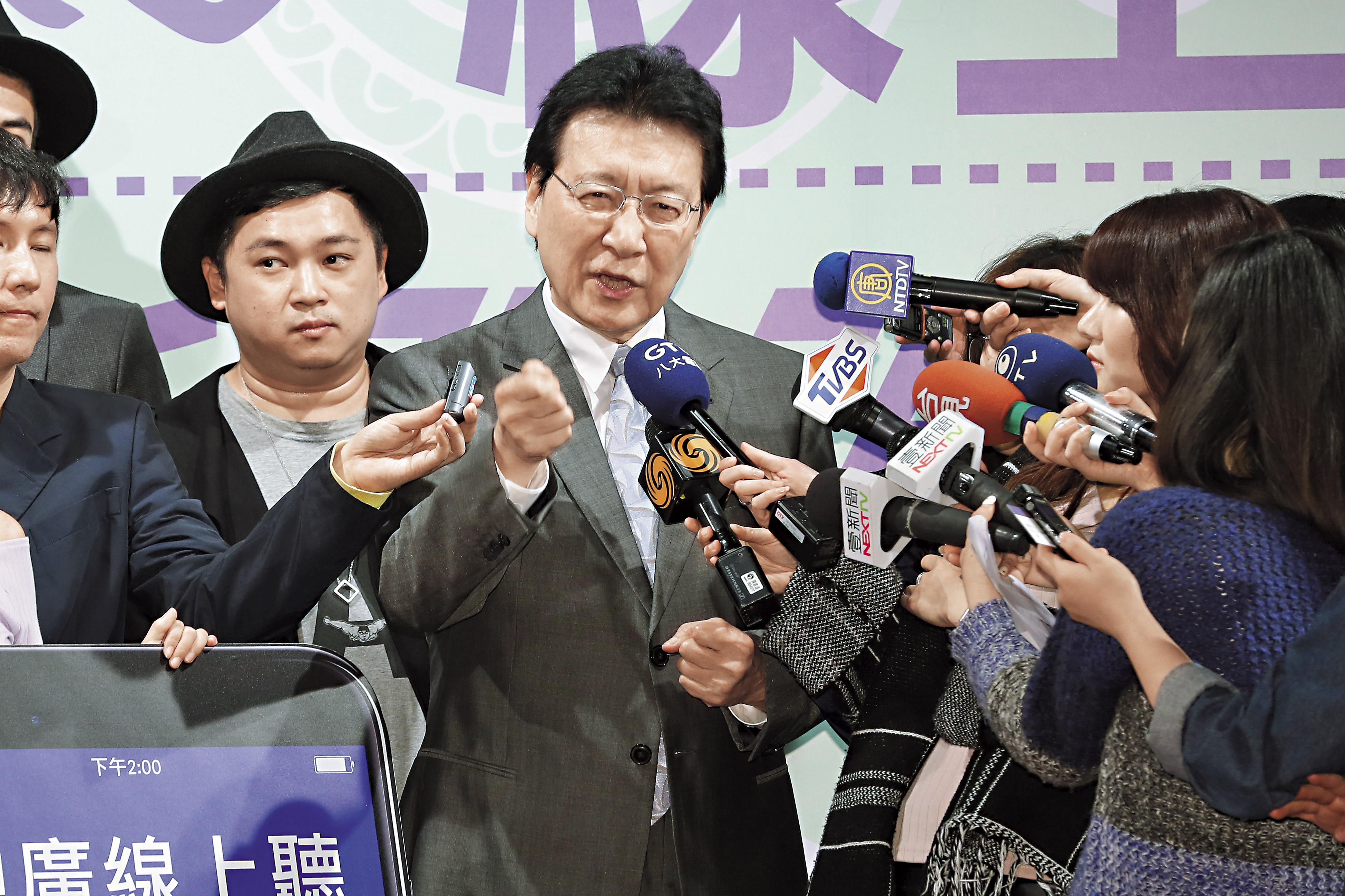 中廣董事長趙少康強調，中廣從2005年底已非黨營事業，且曾興櫃公開發行，希望黨產會不要搞錯對象。