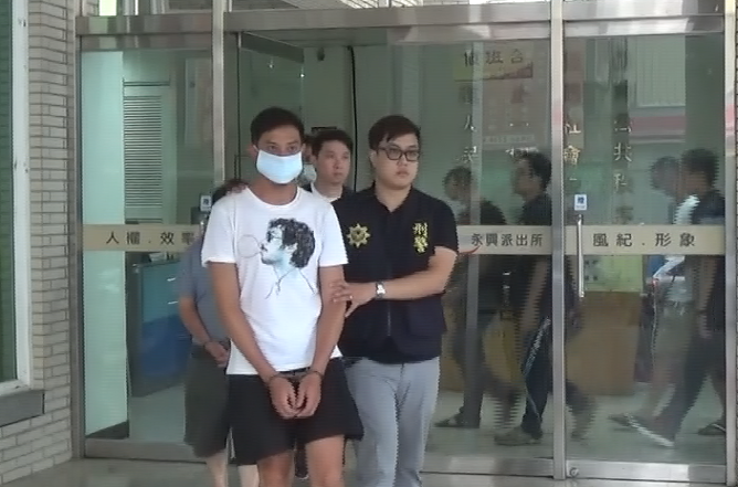 劉嫌父子檔等人涉嫌幫忙詐騙集團洗錢，但嫌犯被捕後仍大聲喊冤。