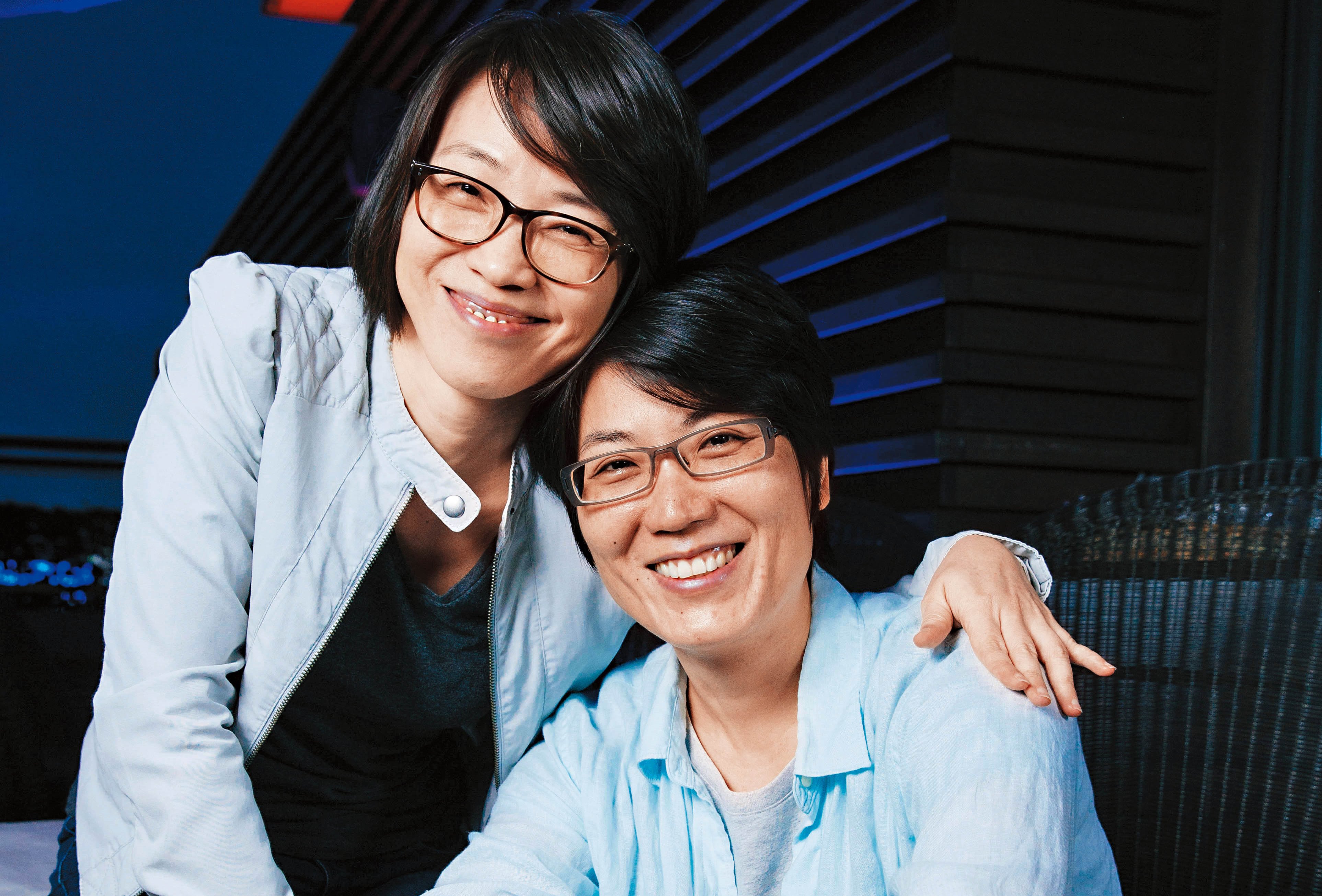 周美玲（左）、劉芸后不論在工作或感情上都是密不可分的伴侶。