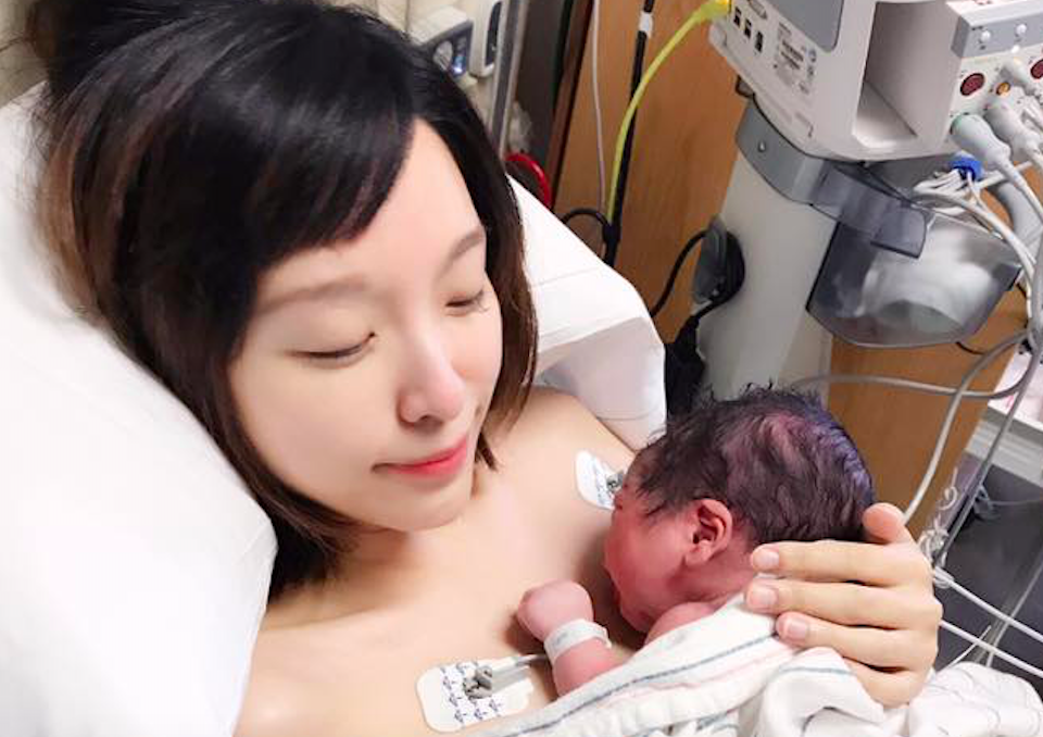 剛生產完的張宇身體仍在康復中，她透露現在走路舉步維艱。