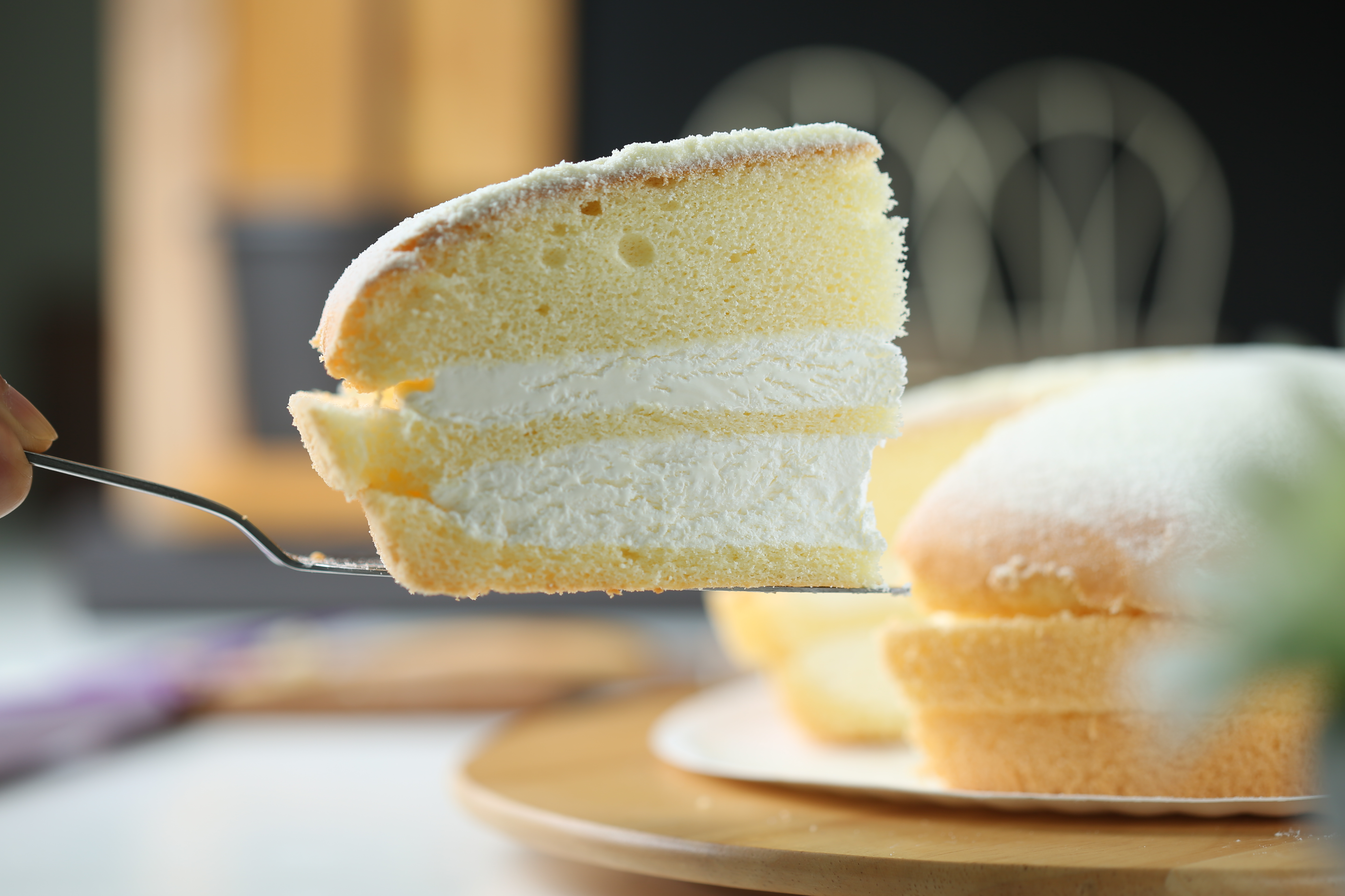 佳樂的招牌波士頓派，日銷500個。（330元／個）