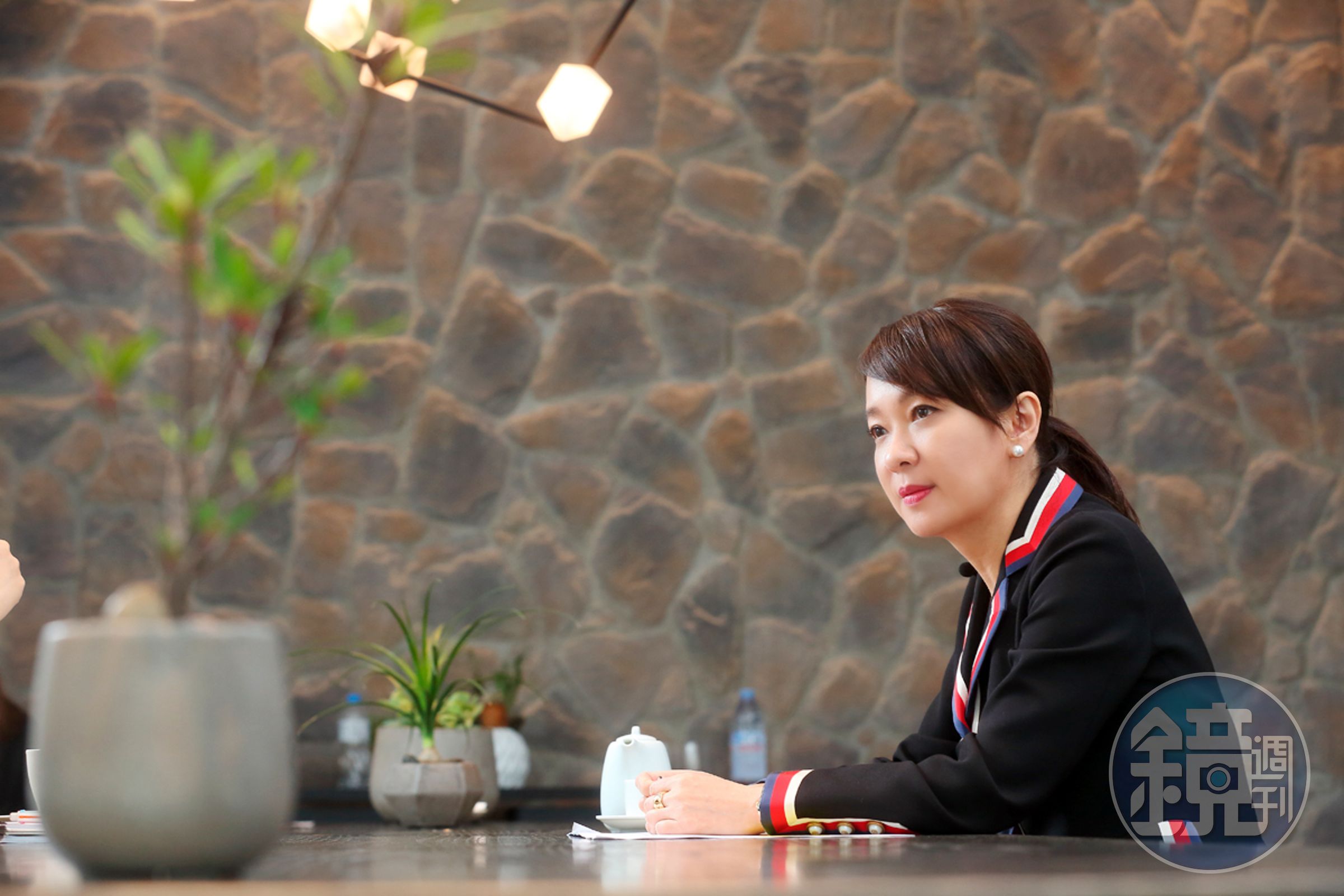 寒舍董事長賴英里接掌大位1年多，坦言當老闆壓力不小。