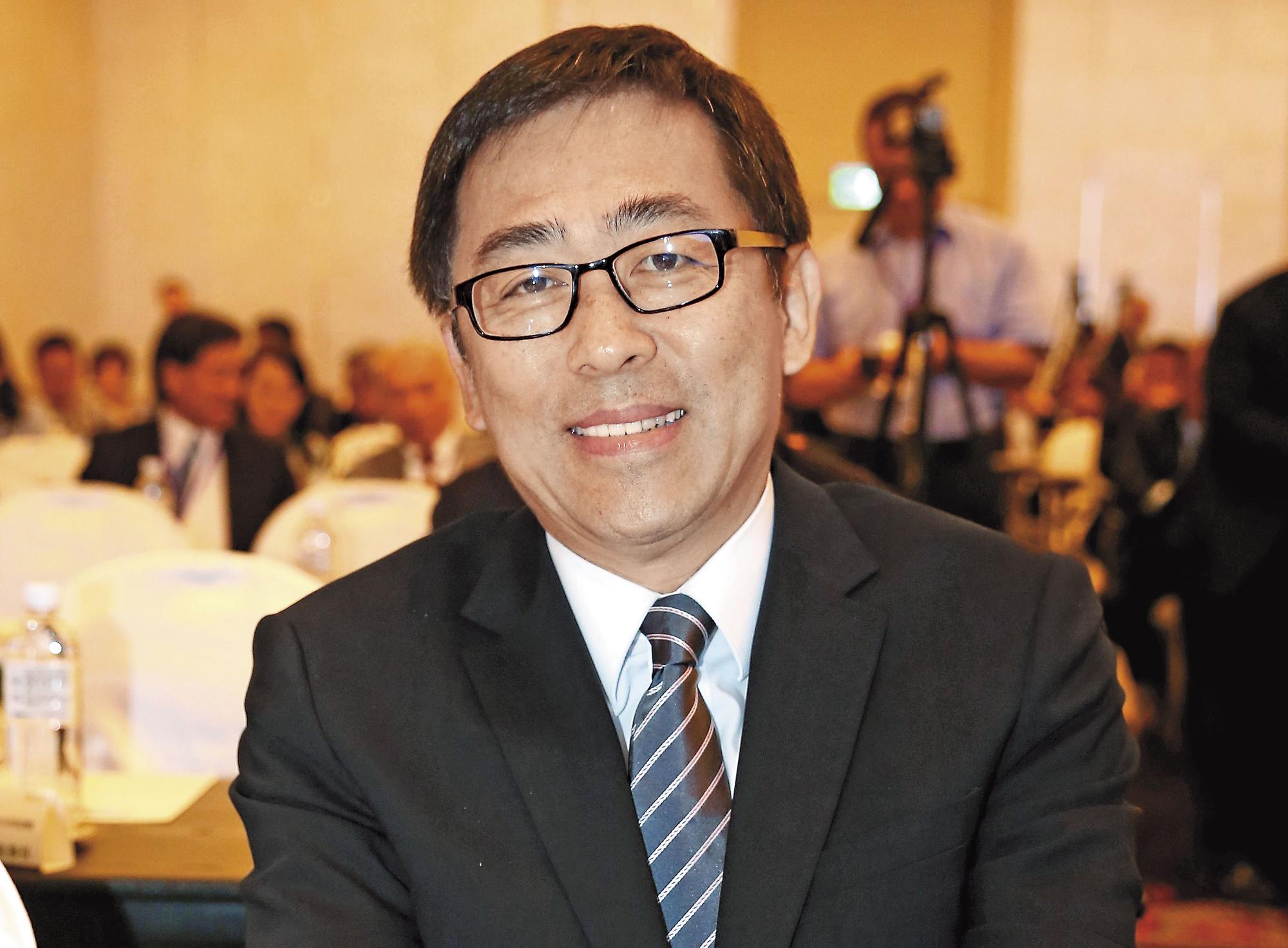 移民署長楊家駿是總統蔡英文的愛將,上任17天就爆出國門大開的重大疏失。