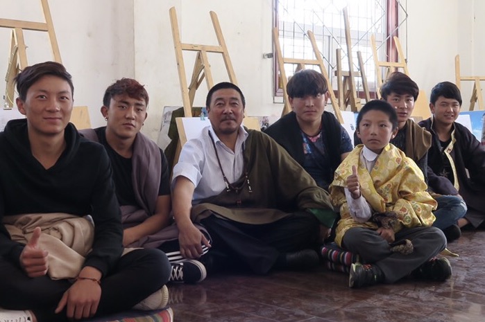 唐卡藝術及文化價值無法用金錢衡量，國畫大師張大千就曾向喇嘛學習畫唐卡的技巧。