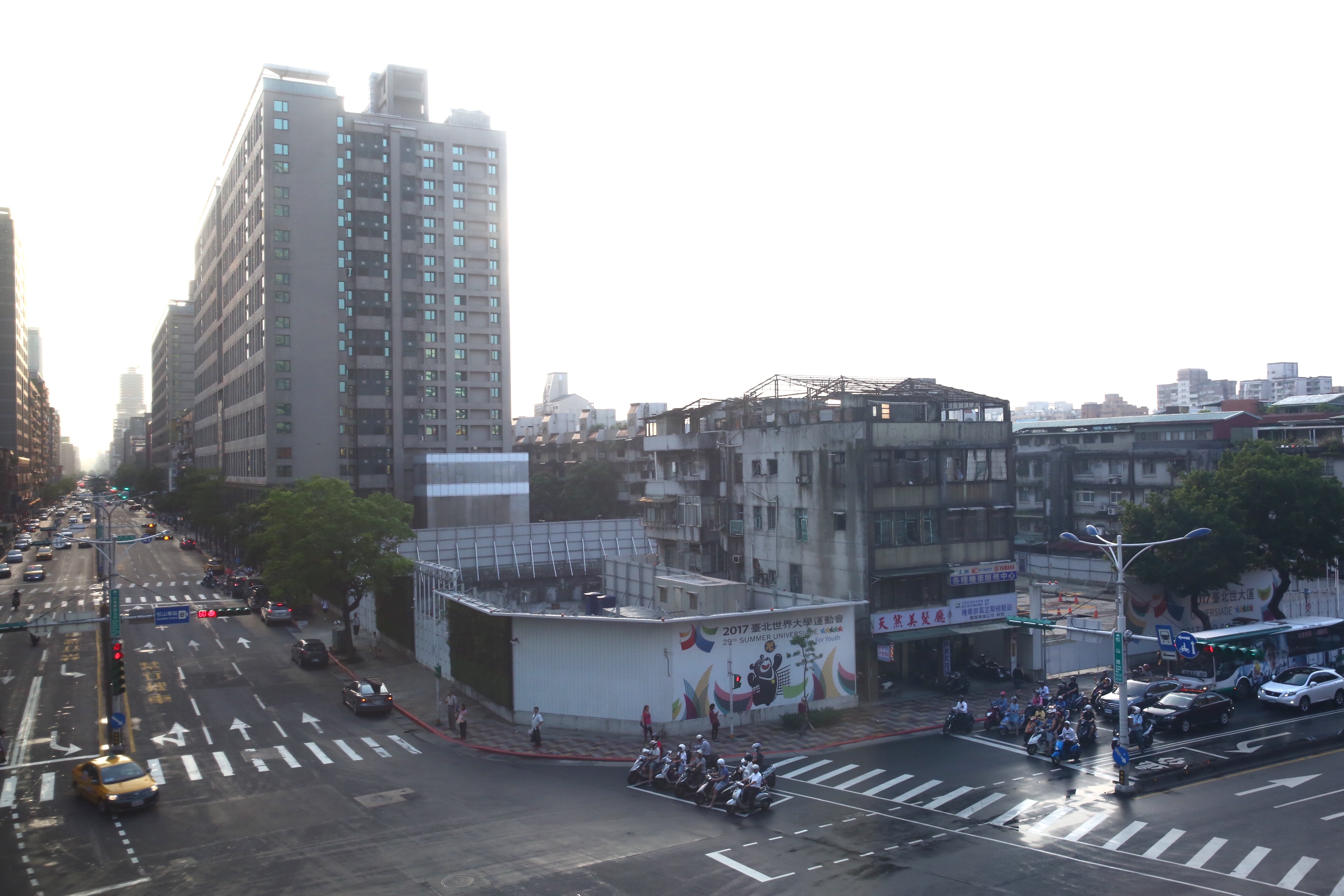 北市精華土地日漸稀少，在都更爭議不斷狀況下，雙北都更新推案仍逆勢成長。（攝影林煒凱）