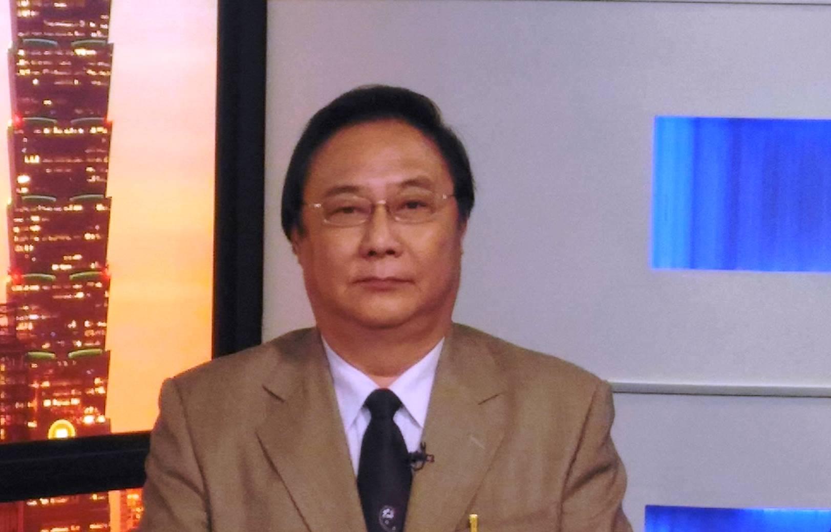知名證券分析師王曈涉嫌在電視節目喊進、炒高股價坑殺散戶，卻由國家法扶替他律師費，根本浪費公帑。（翻攝自王瞳臉書）