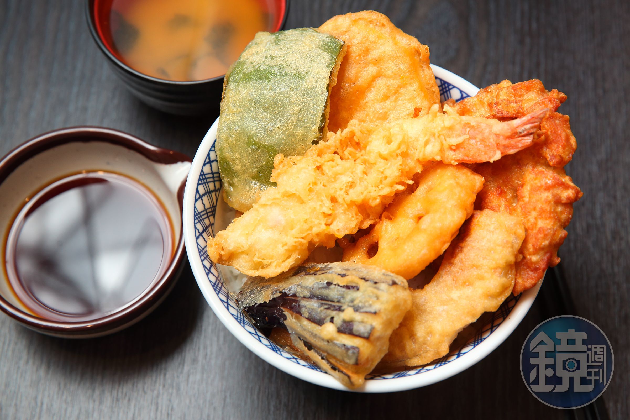 除了拉麵，今年Mr.拉麵也賣具台南風味的虱目魚天婦羅丼飯。（190元／碗）