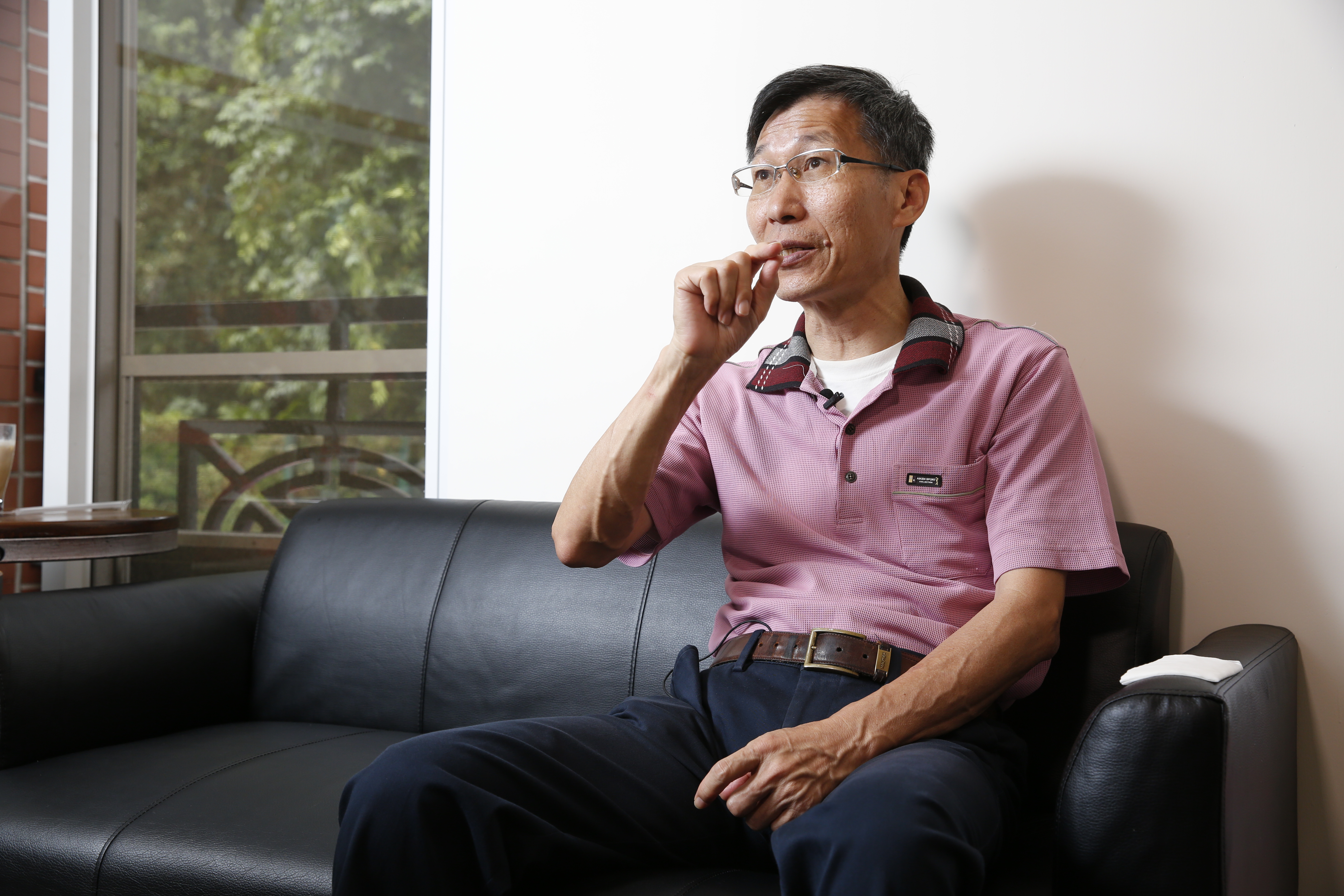 闕又上強調，人人都應該做被動式投資，參與世界成長行情，這是邁向財富自由的訣竅。