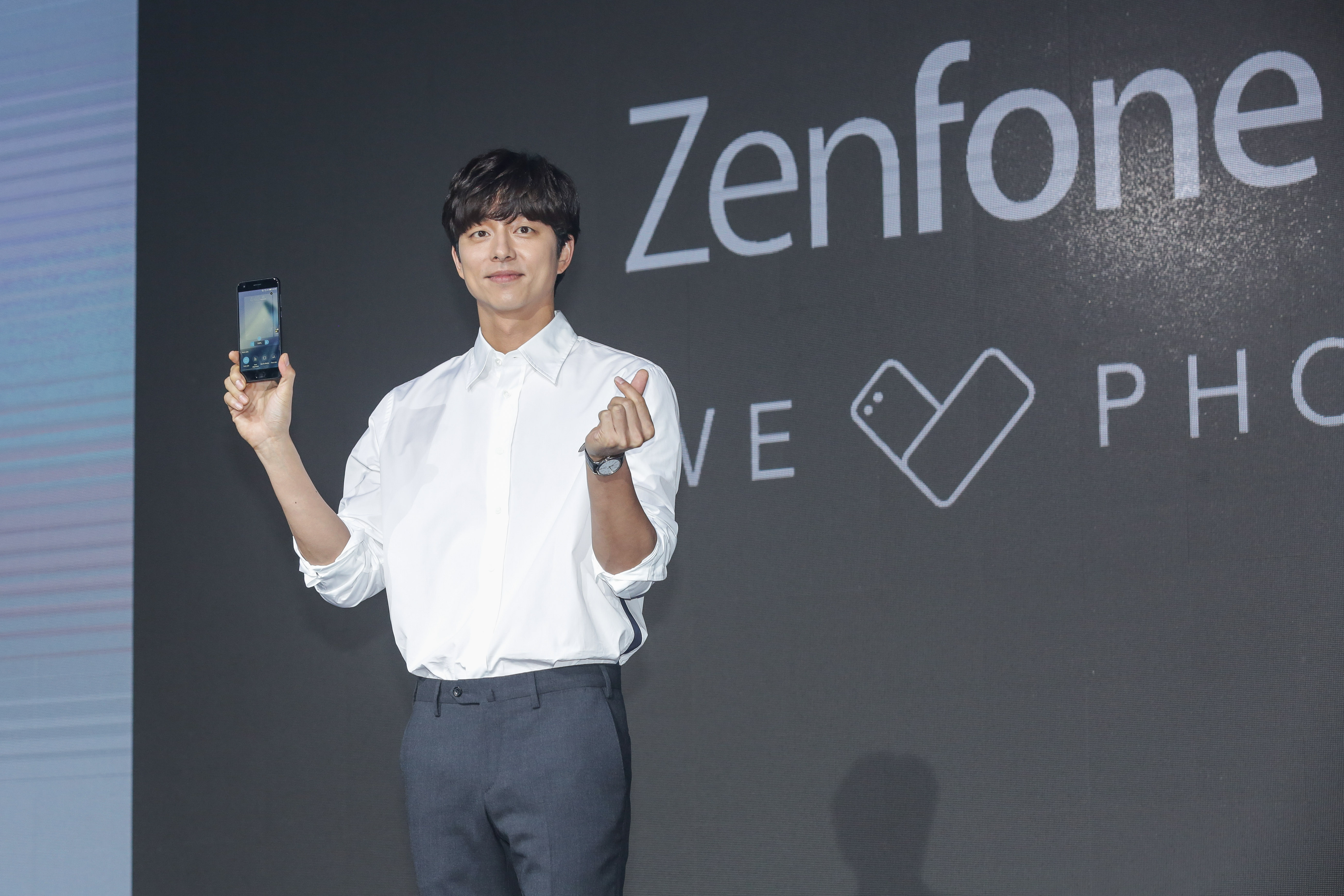 孔劉擔任華碩ZenFone 4亞太區代言人，現身台灣發表會。