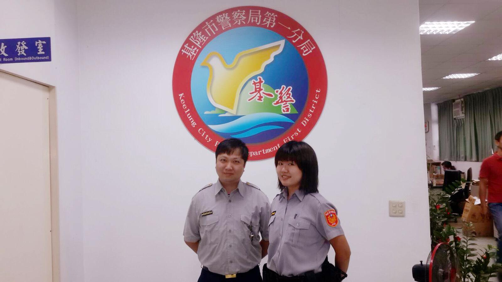 蔡劉2員警取締交通違規勤務被辱罵，刁民最終賠償2人12萬元。