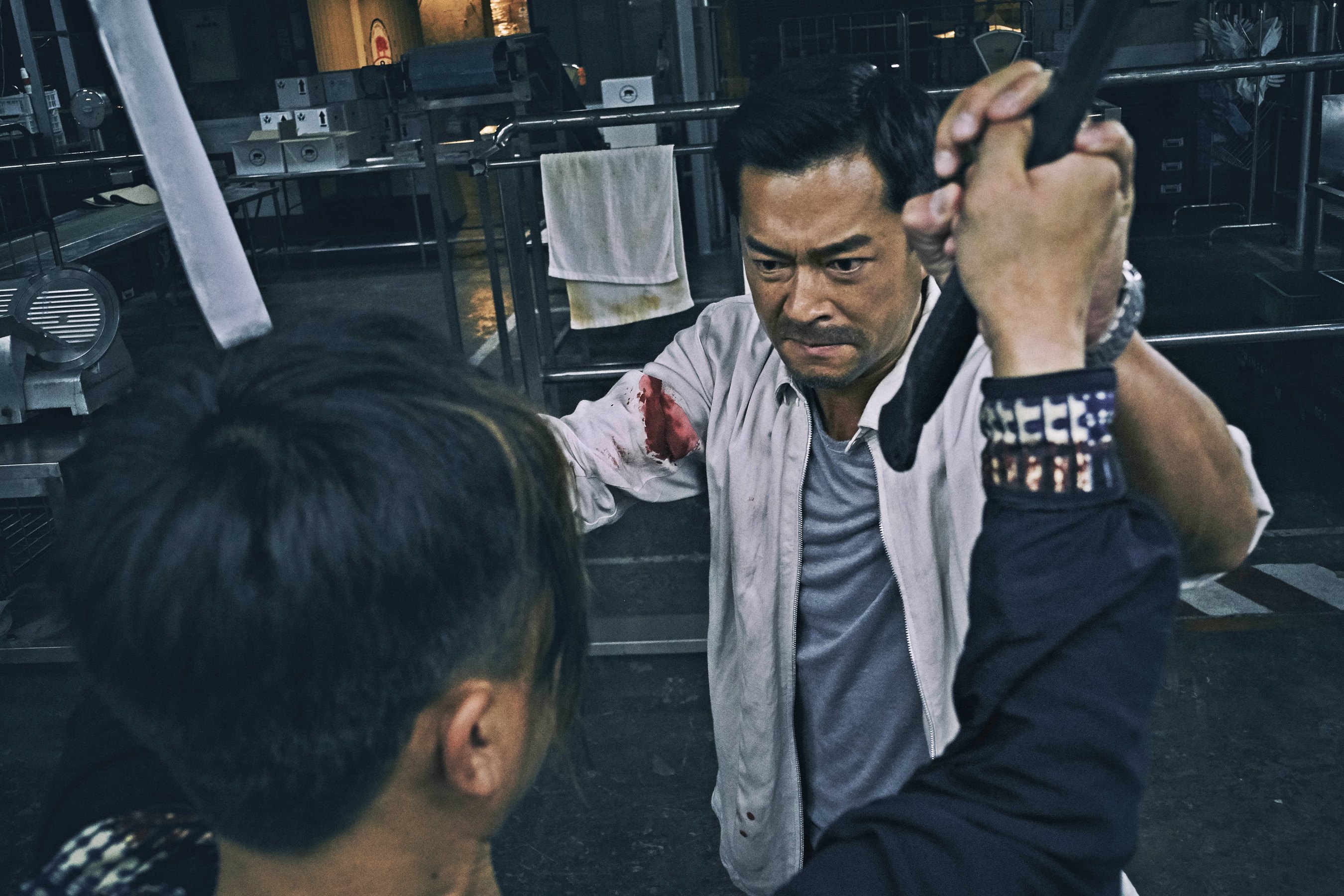 沒有武術底子的古天樂要挑戰份量極大的動作戲，在片中為救女兒打遍曼谷。