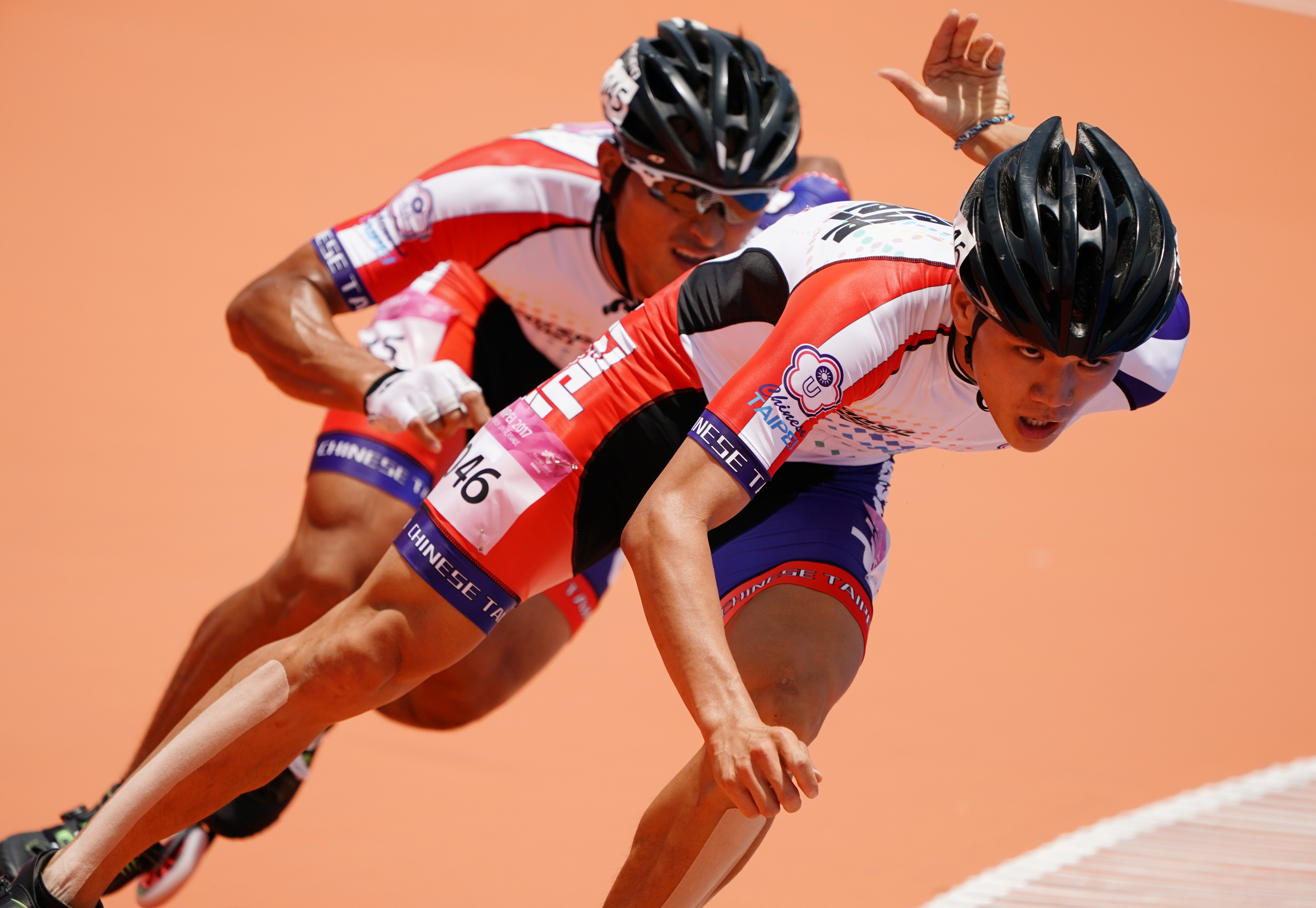 男子一萬公尺滑輪中華隊穿金戴銀。（大專體總提供）