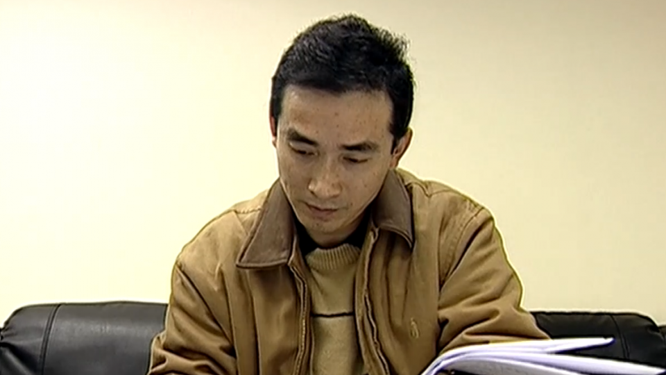 補教名師陳星承認曾與林奕含交往2個月，後來分手，並獲妻子原諒，否認自己是狼師。（翻攝YouTube）