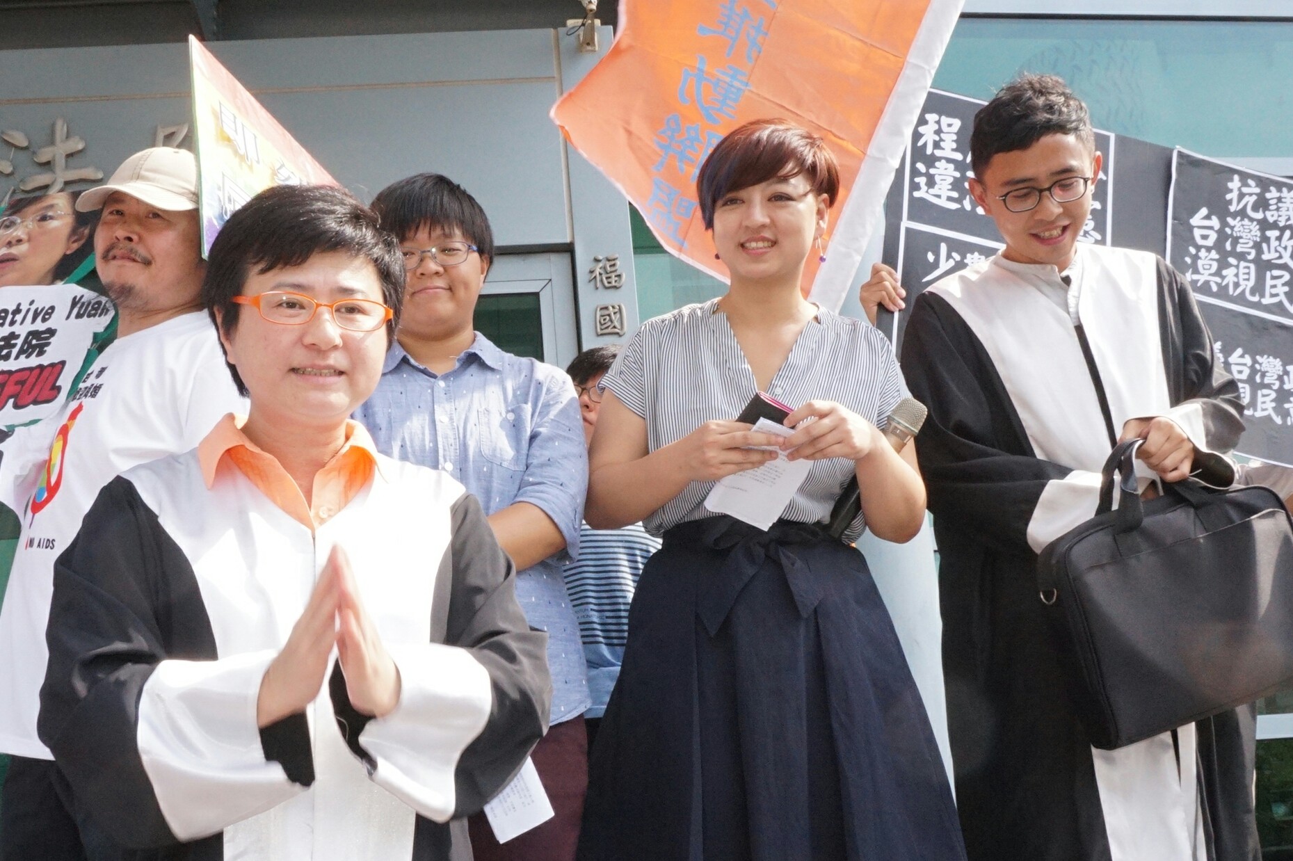 女同志呂欣潔與陳凌登記結婚遭拒案，今天（23日）在台北高等行政法院開庭審理。