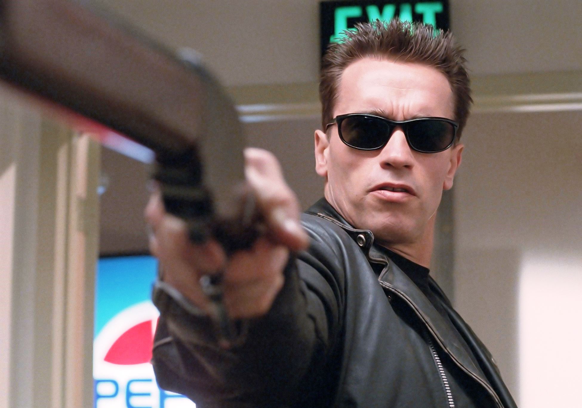 阿諾史瓦辛格以《魔鬼終結者》打開全球知名度,現在被 準高雄市長韓國瑜宣布邀請造訪高雄。(車庫娛樂提供)