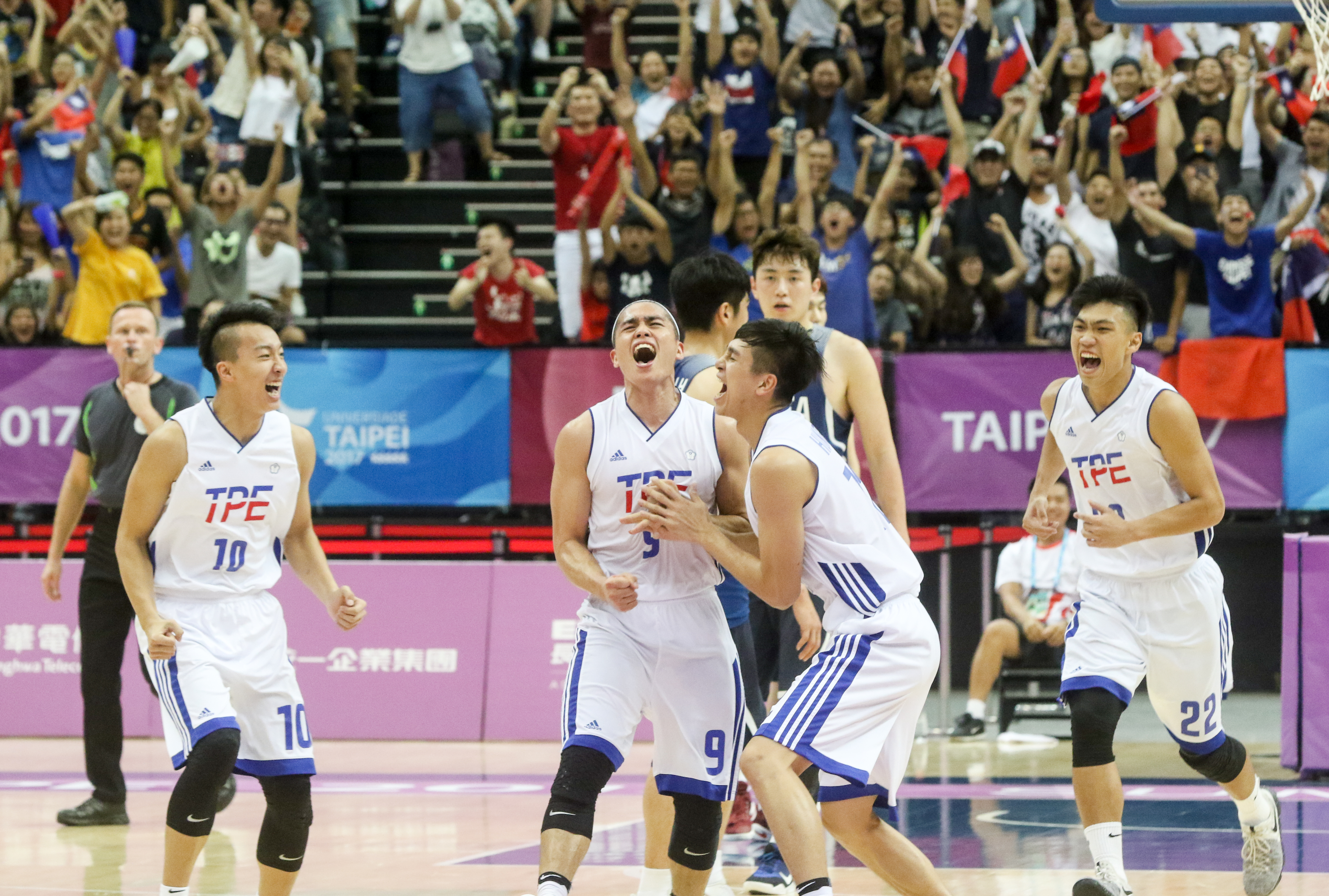 台韓男籃大戰，終場台灣以80：76氣走南韓隊。