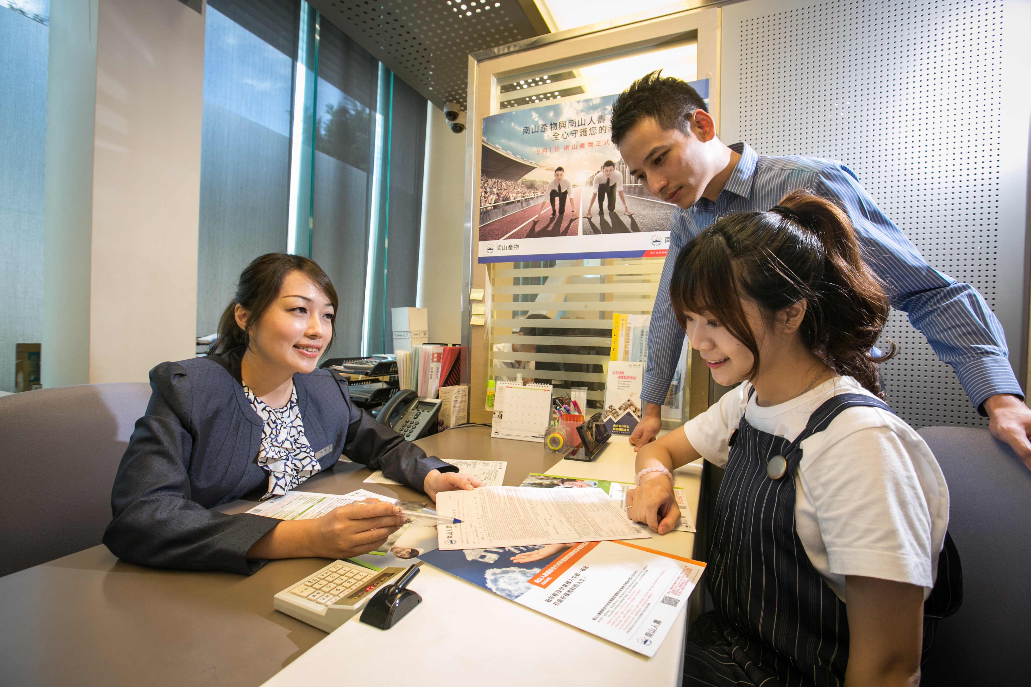 為了避免長期照顧費用拖累家人，行有餘力應透過長照保險幫自己轉移照顧財務風險。