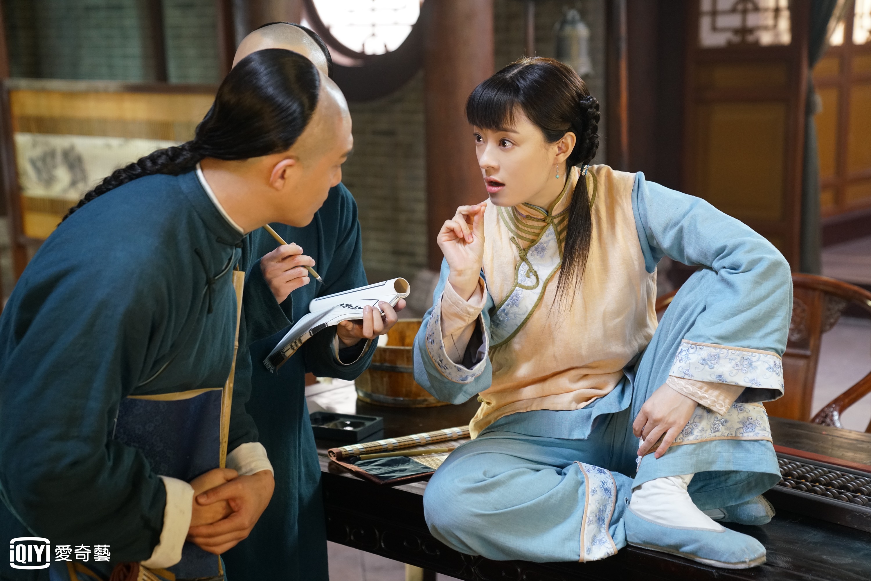 孫儷在《那年花開月正圓》不僅貫穿全劇,更為戲獻嗓演唱主題曲。