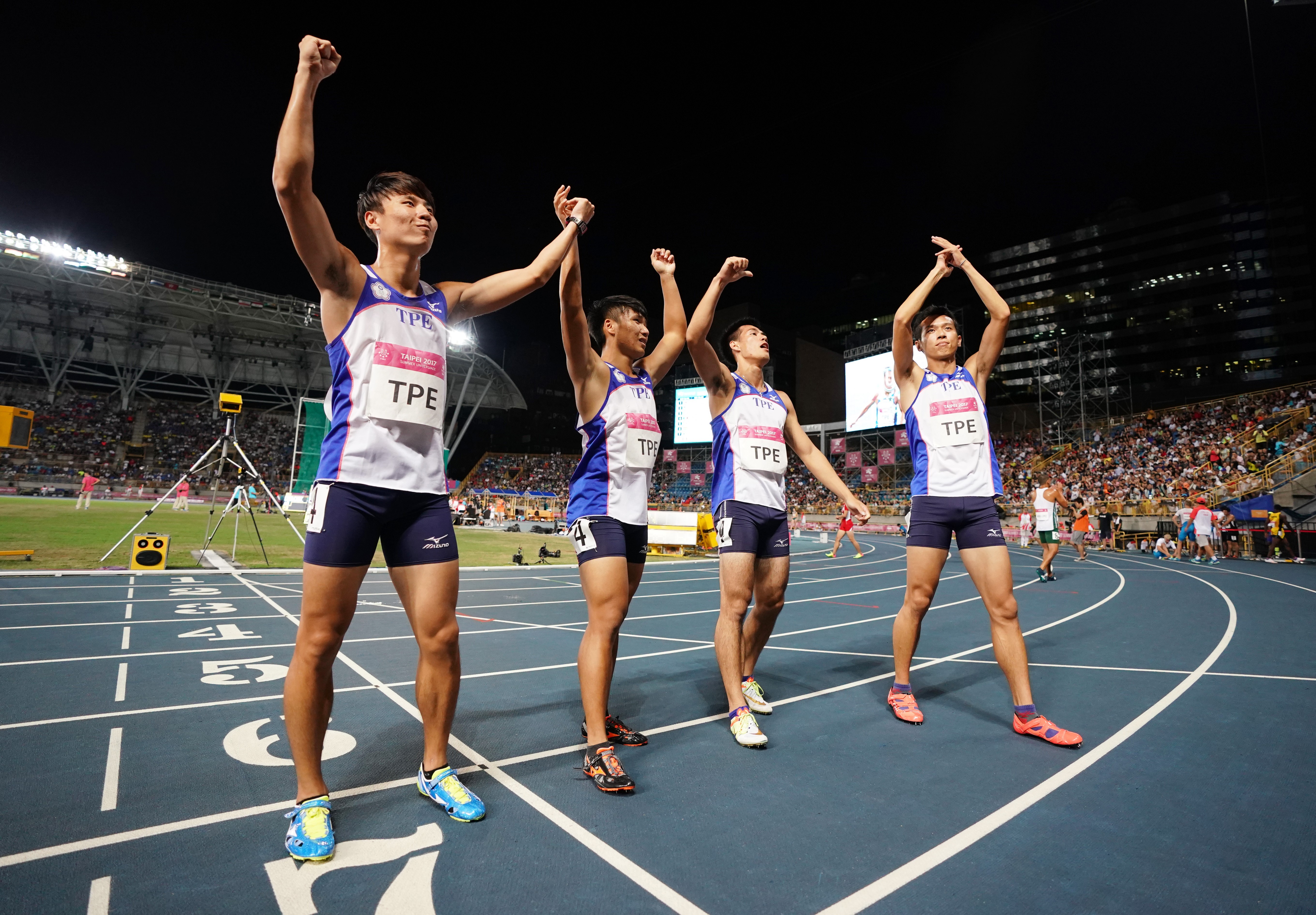 田徑男子400接力奪銅,成員分別為(由左至右)鄭博宇、魏溢慶、楊俊瀚及陳家勳。