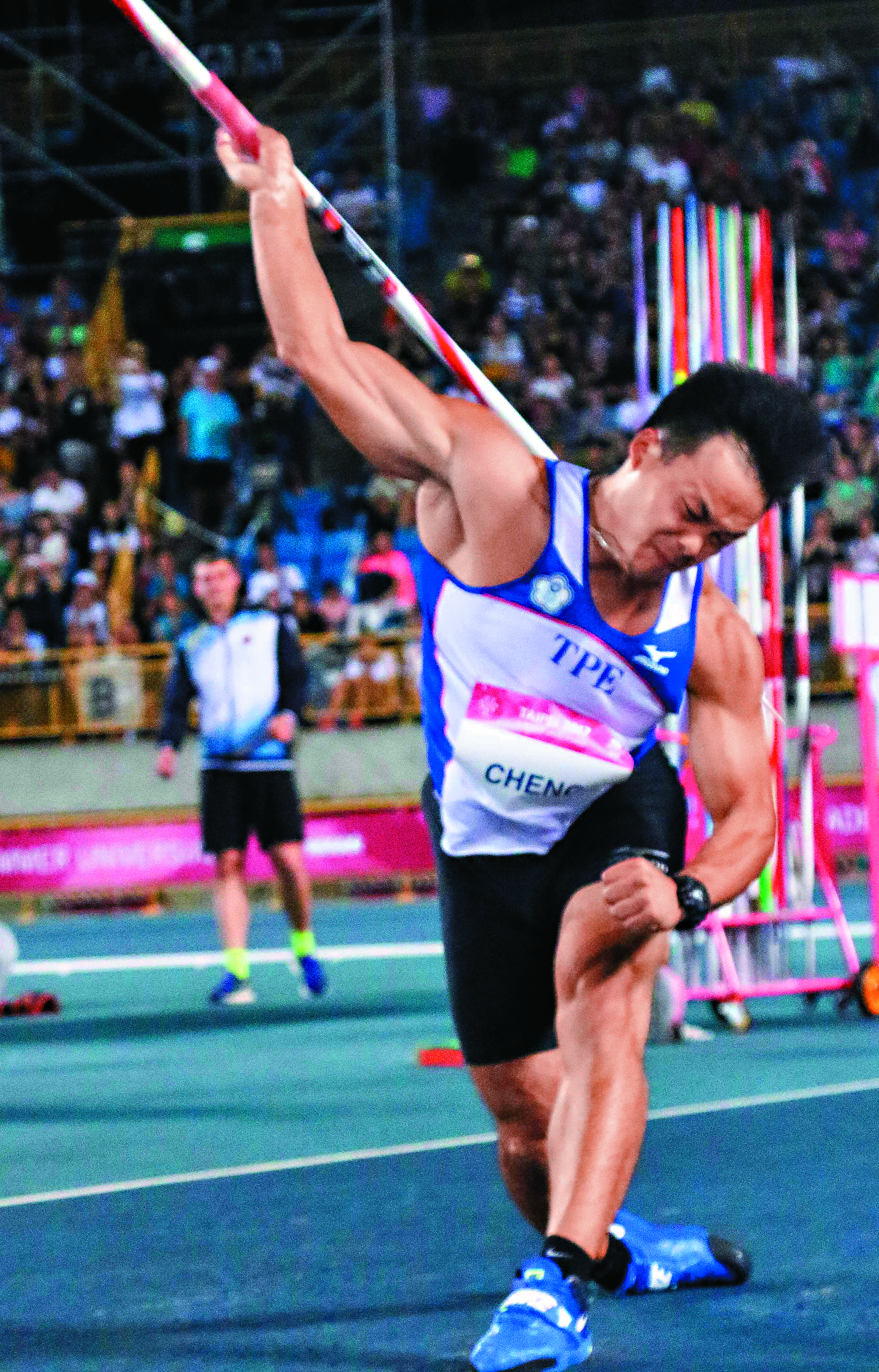鄭兆村以91公尺36成績一舉打破世大運及亞洲紀錄。圖為世大運組委提供