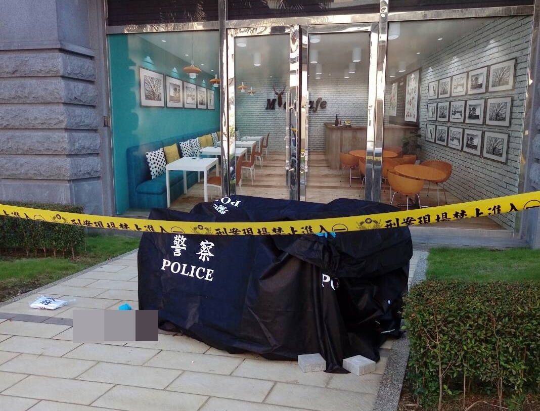 15歲少女疑似和男網友有感情糾紛，今日上午選擇輕生結束生命。