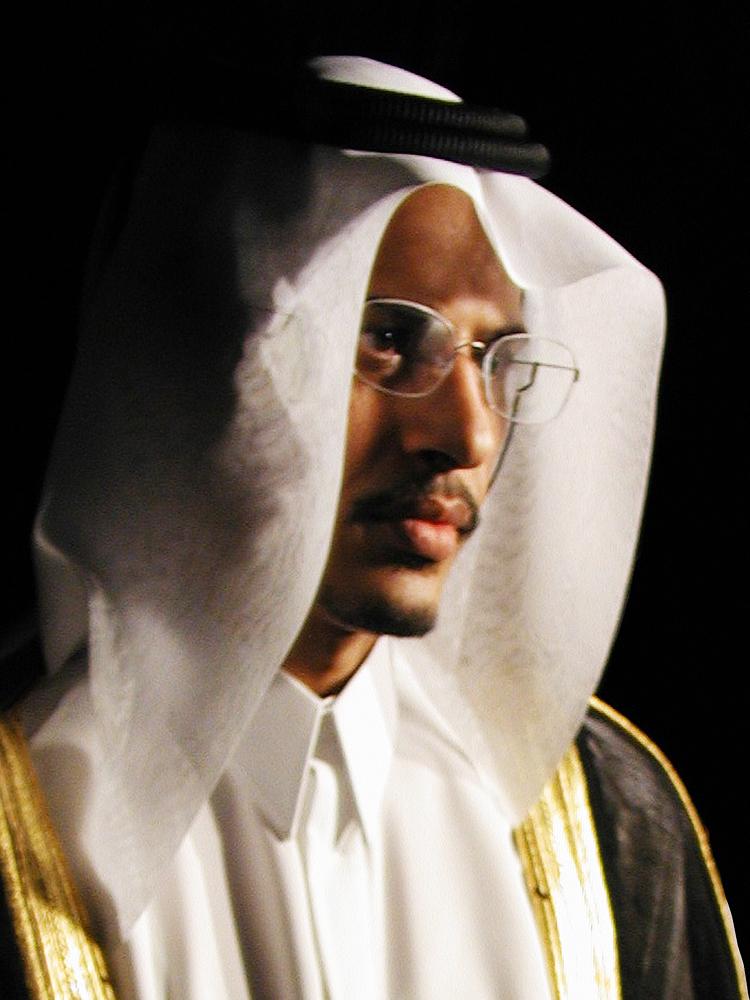 中東卡達皇室成員阿勒薩尼親王（Sheikh Saud Bin Mohammed Al-Thani）便是1999年以大約3.3億台幣標得此錶的繼任錶主，沒想到就此厄運纏身。