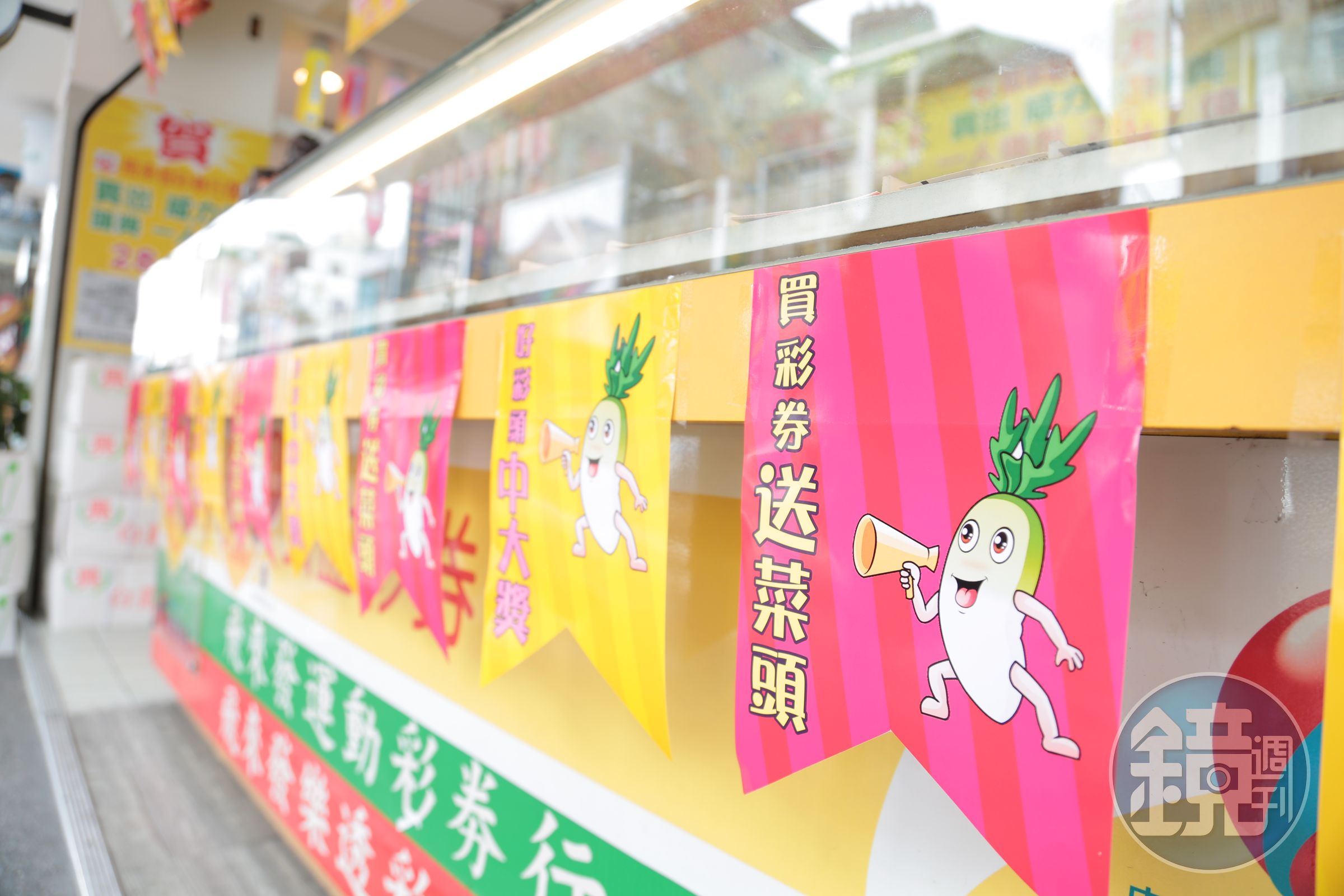 黃有忠說，在全民瘋賭大家樂的年代，任何數字都能是賭客的好彩頭。