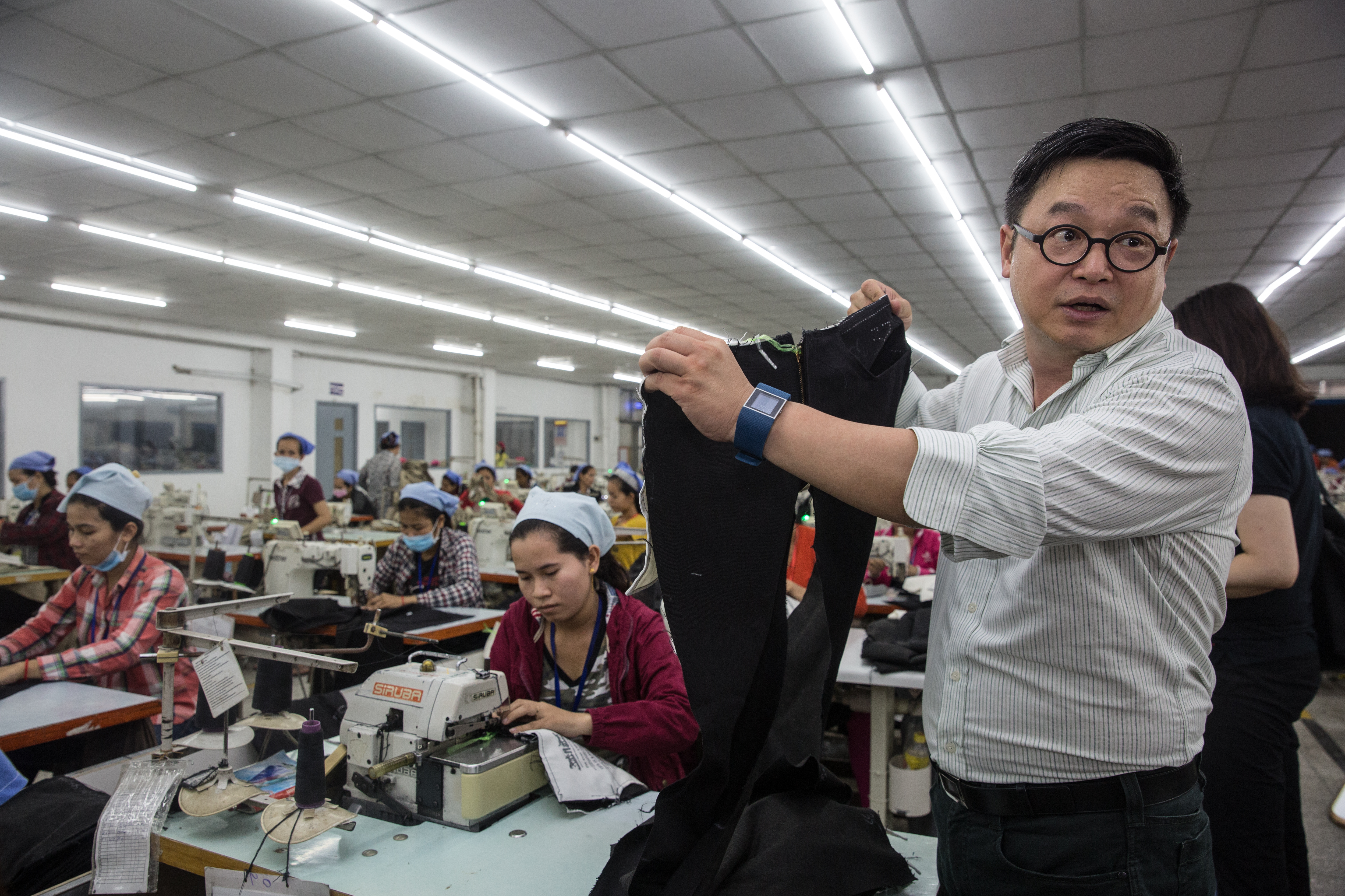 如興得牛仔褲年產量將上看8,400萬條，對研究牛仔褲很有心得的如興董事長陳仕修私藏許多挑褲秘訣。