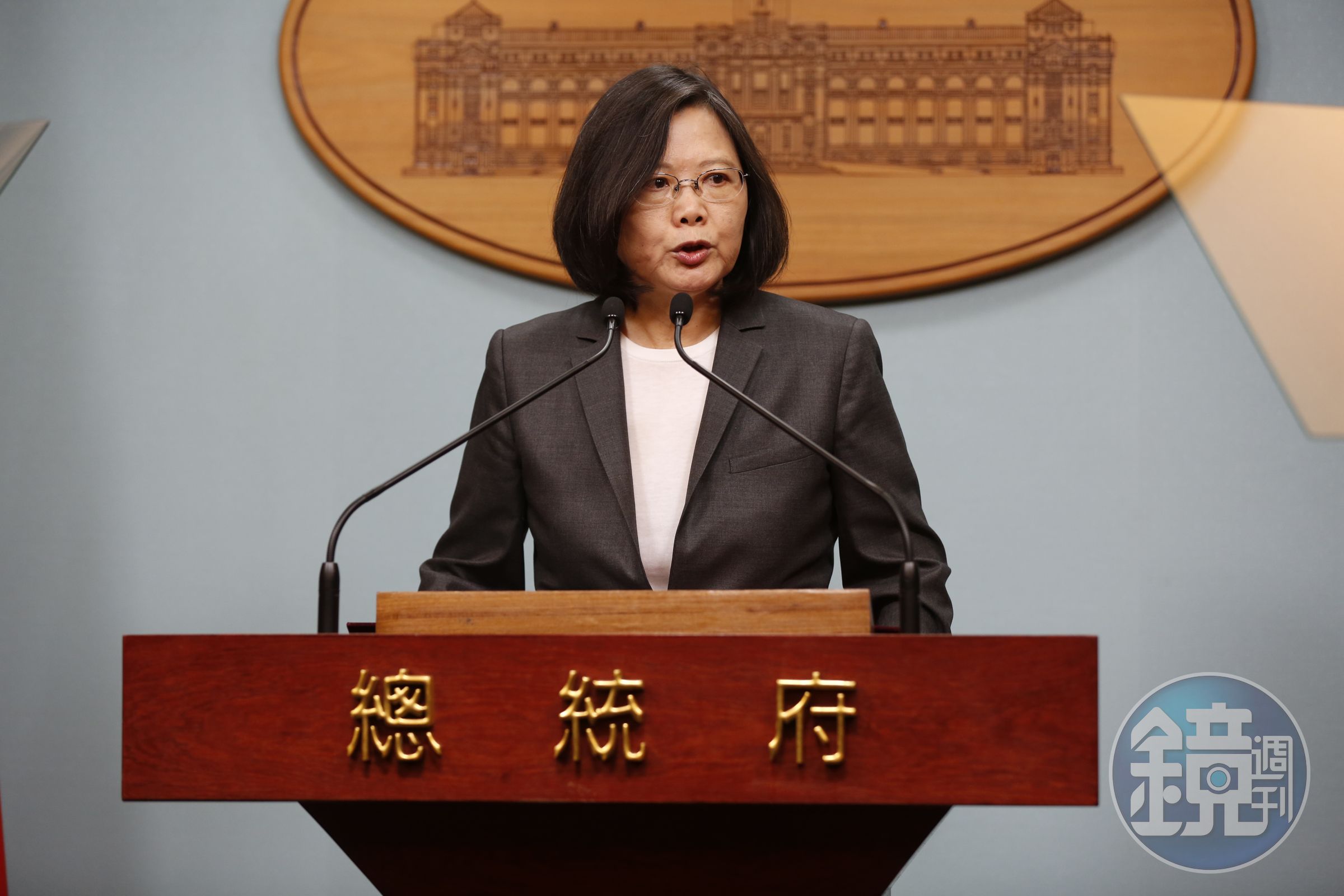 蔡英文總統在懇談之後，已勉予同意林全辭職。