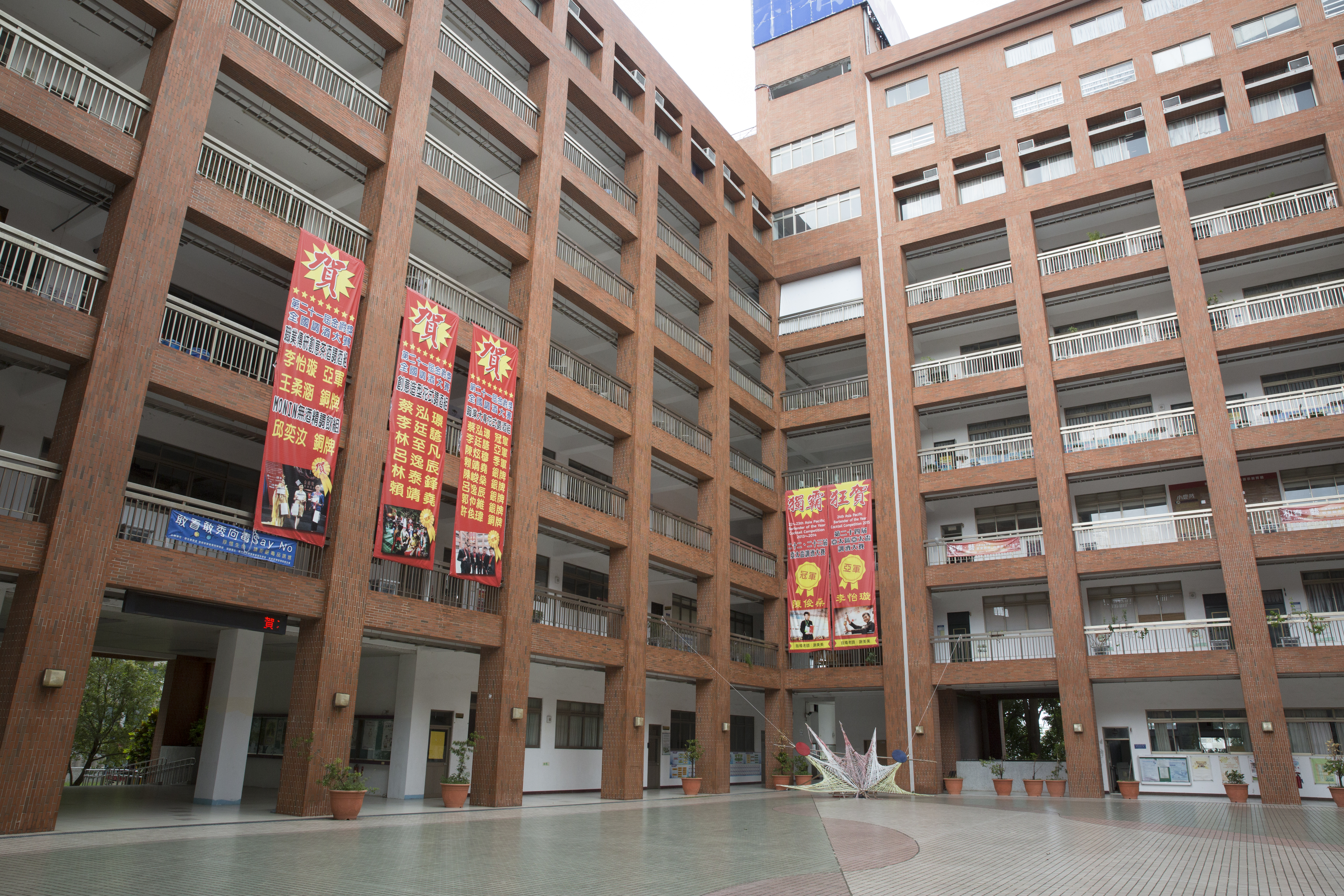 本刊掌握和春技術學院疑似冒用原住民當人頭，並涉嫌詐領原住民補助。