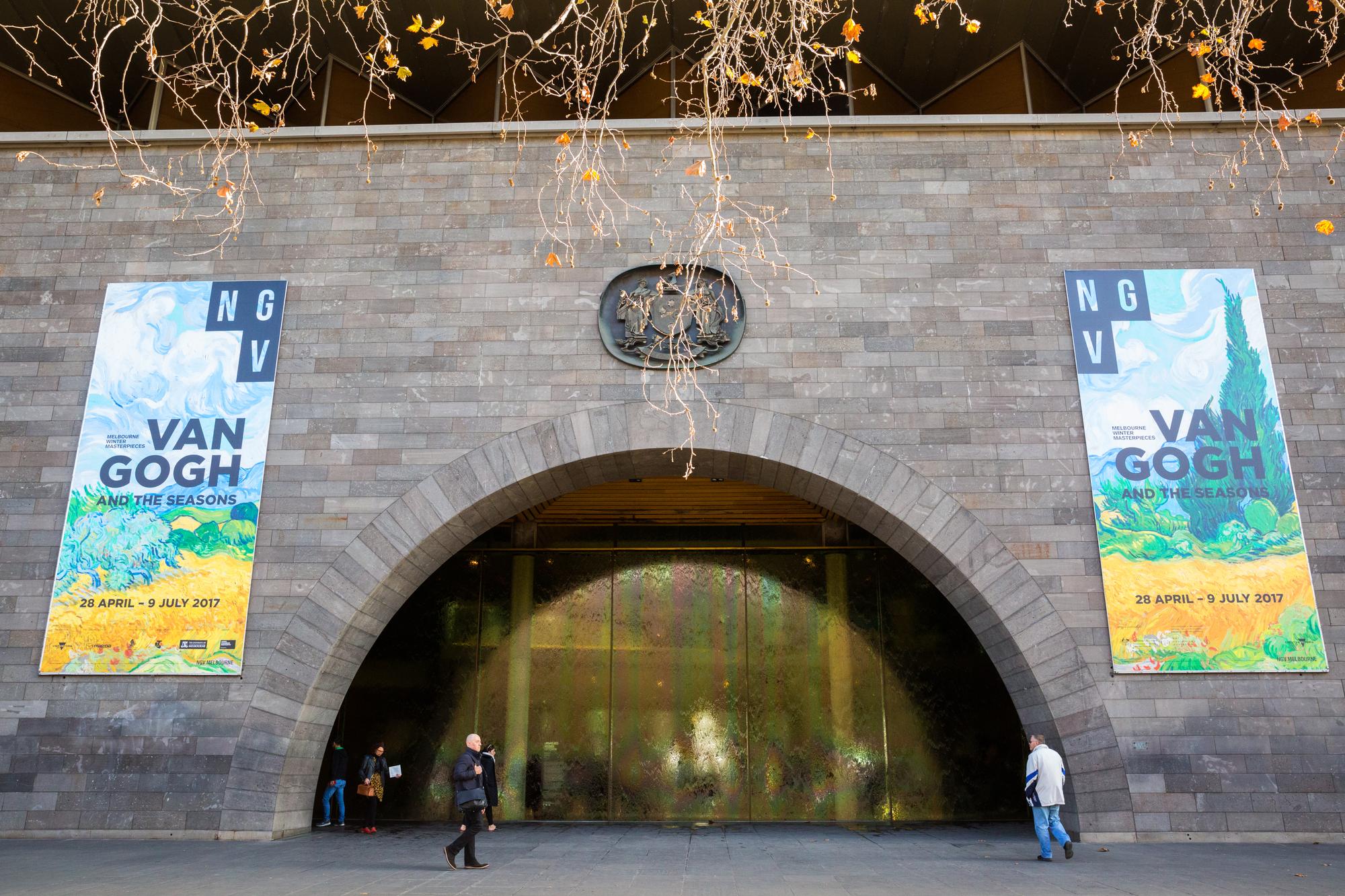 墨爾本維多利亞國立美術館（National Gallery of Victoria）的外表相當現代。