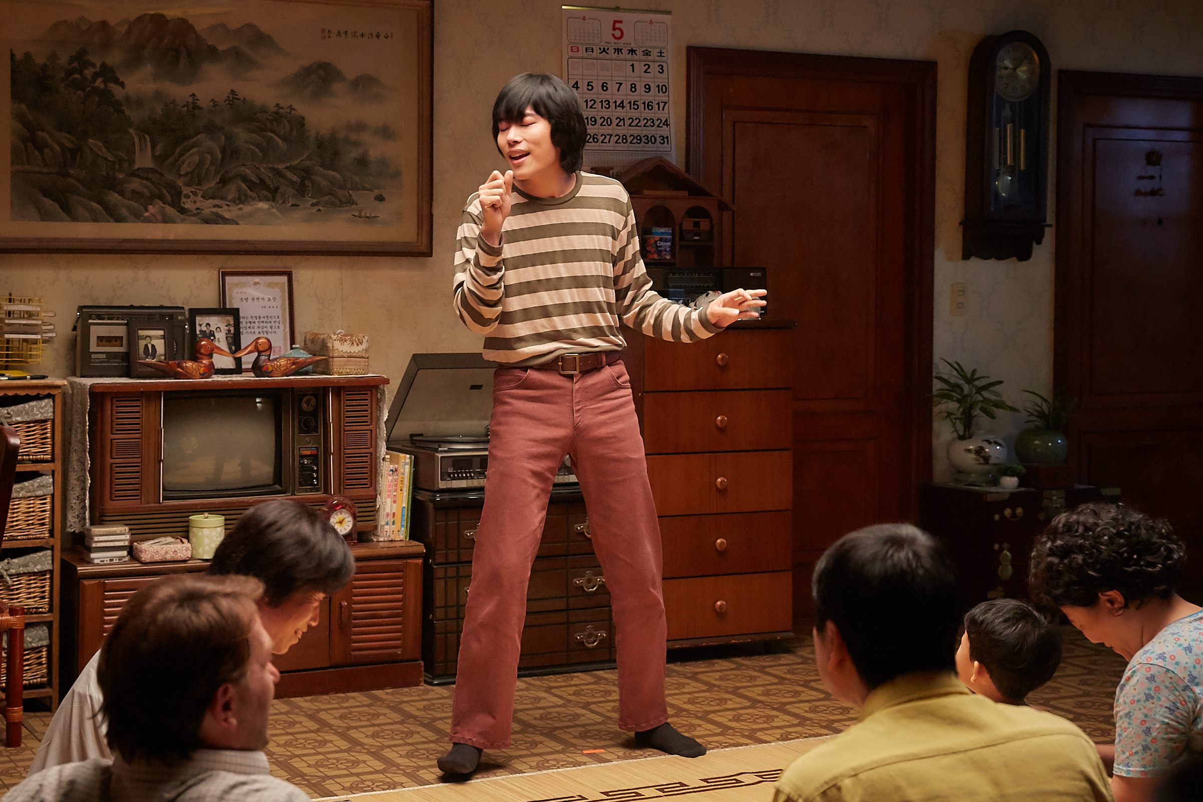 柳俊烈在《我只是個計程車司機》大展掉漆歌喉，讓人好奇他真正的歌唱實力。（網路圖片）