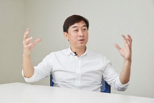 許東棋經營JTeam、Team VGJ、SMG三支電競戰隊，帶起運動結合明星IP的風潮。