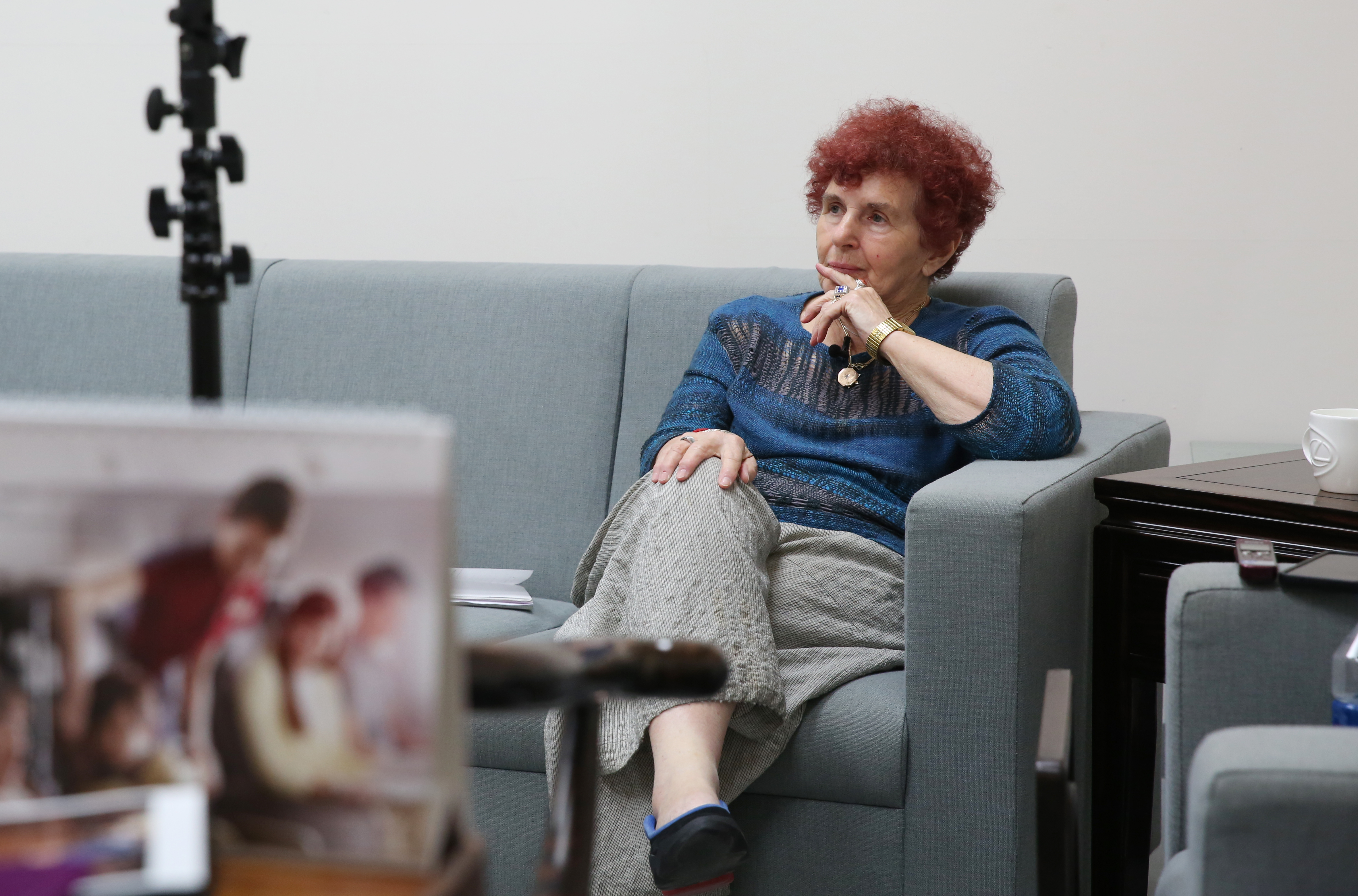 霍華今年已經78歲了，但她說她比以前做更多新作品、更有創意的劇場：9月去中國，明年1月去香港……她還有很多未完成的任務。