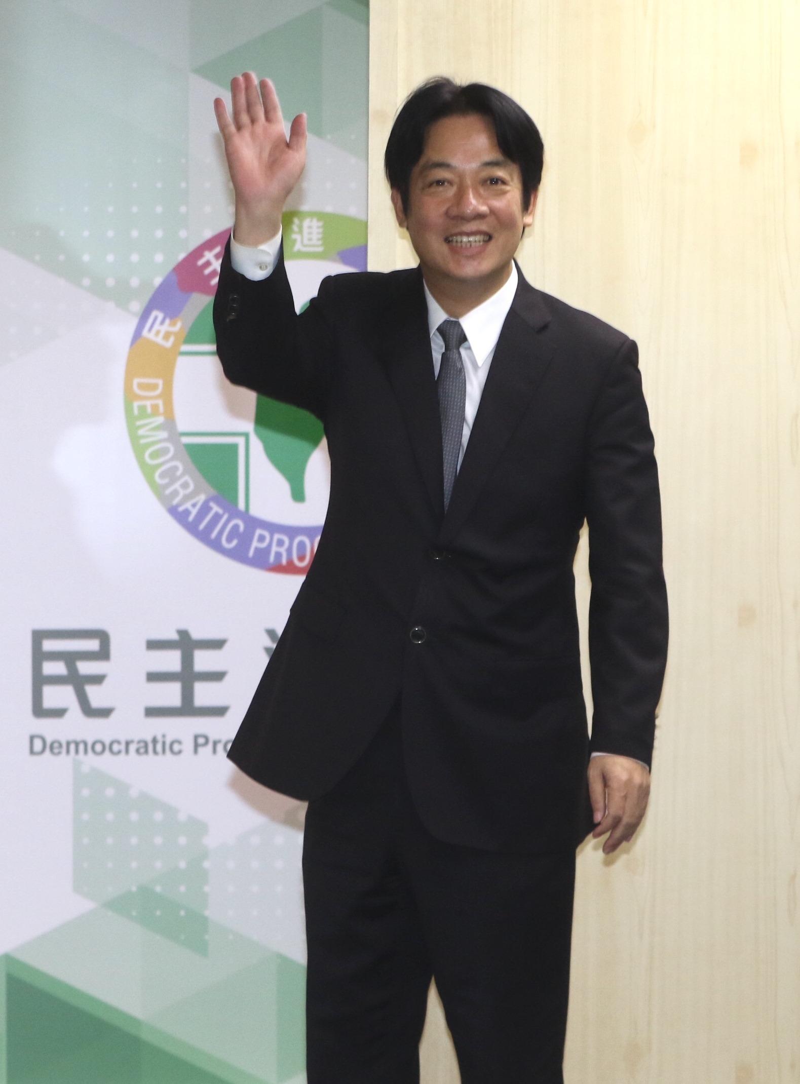 行政院長賴清德今到民進黨中執會致意。