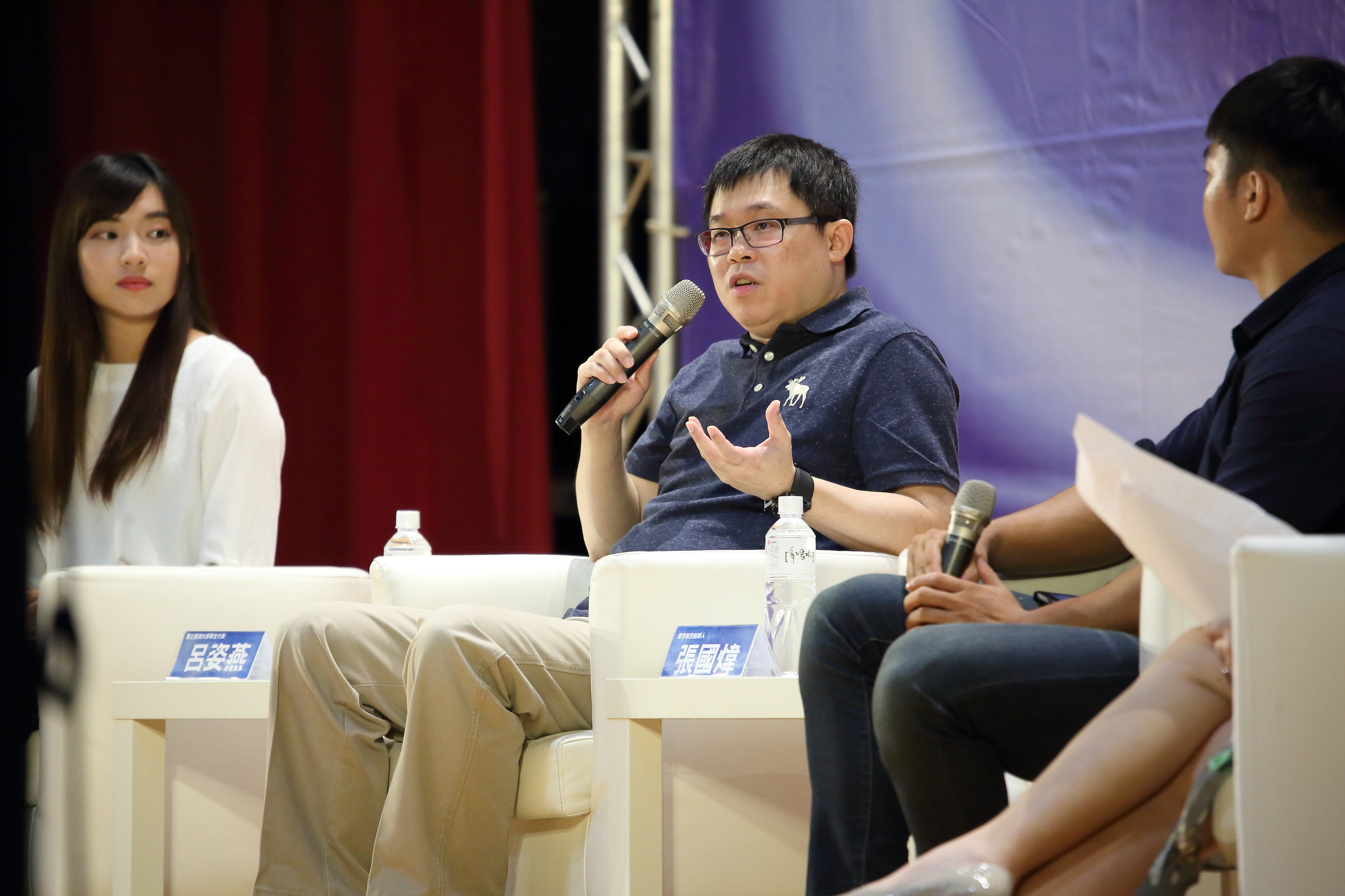 星宇航空創辦人張國煒（中）首談離開長榮航心情，表示「成功不必在我」。