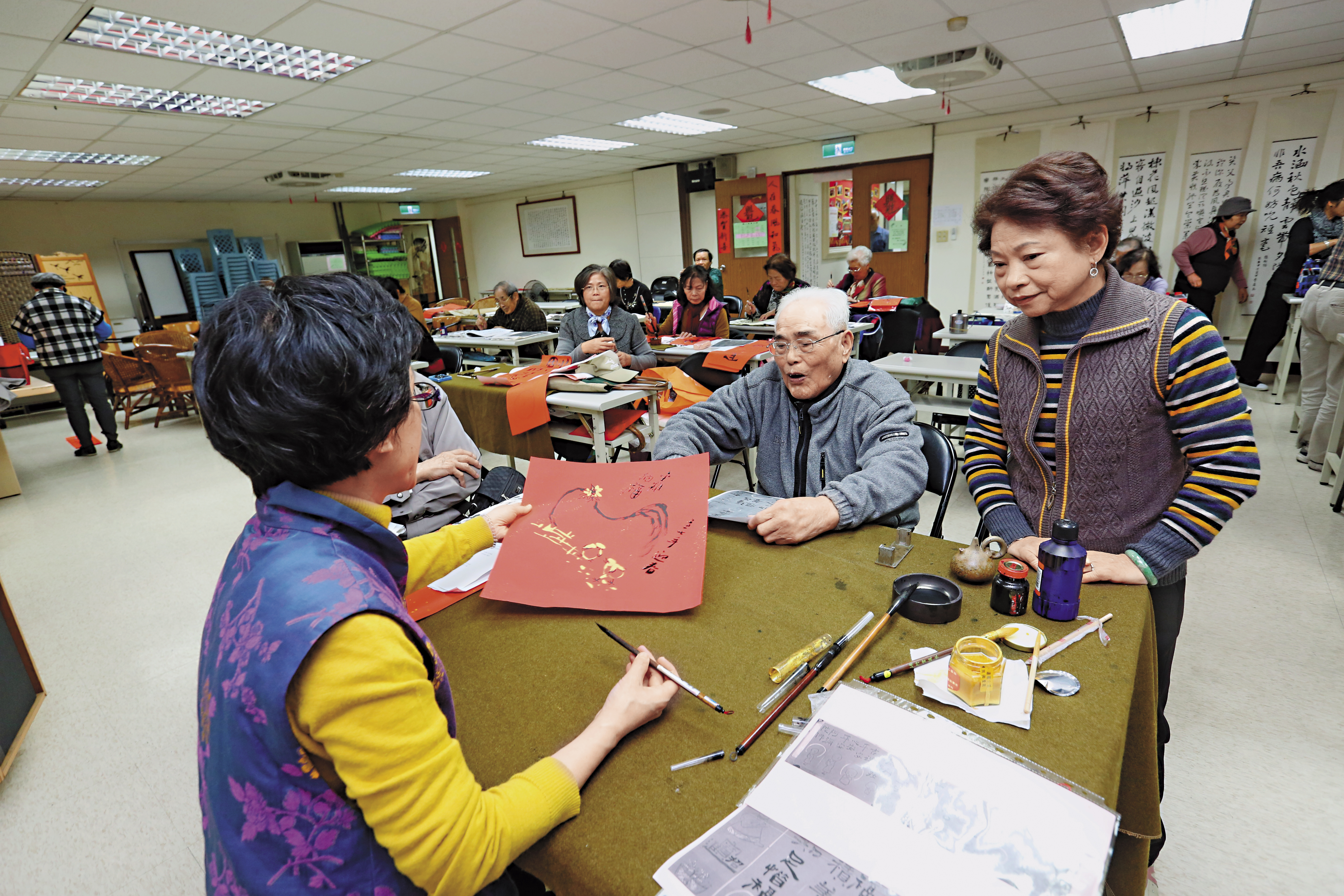 郎祖筠已經做好老後住安養院的心理準備，以及財務規劃。圖非當事人。
