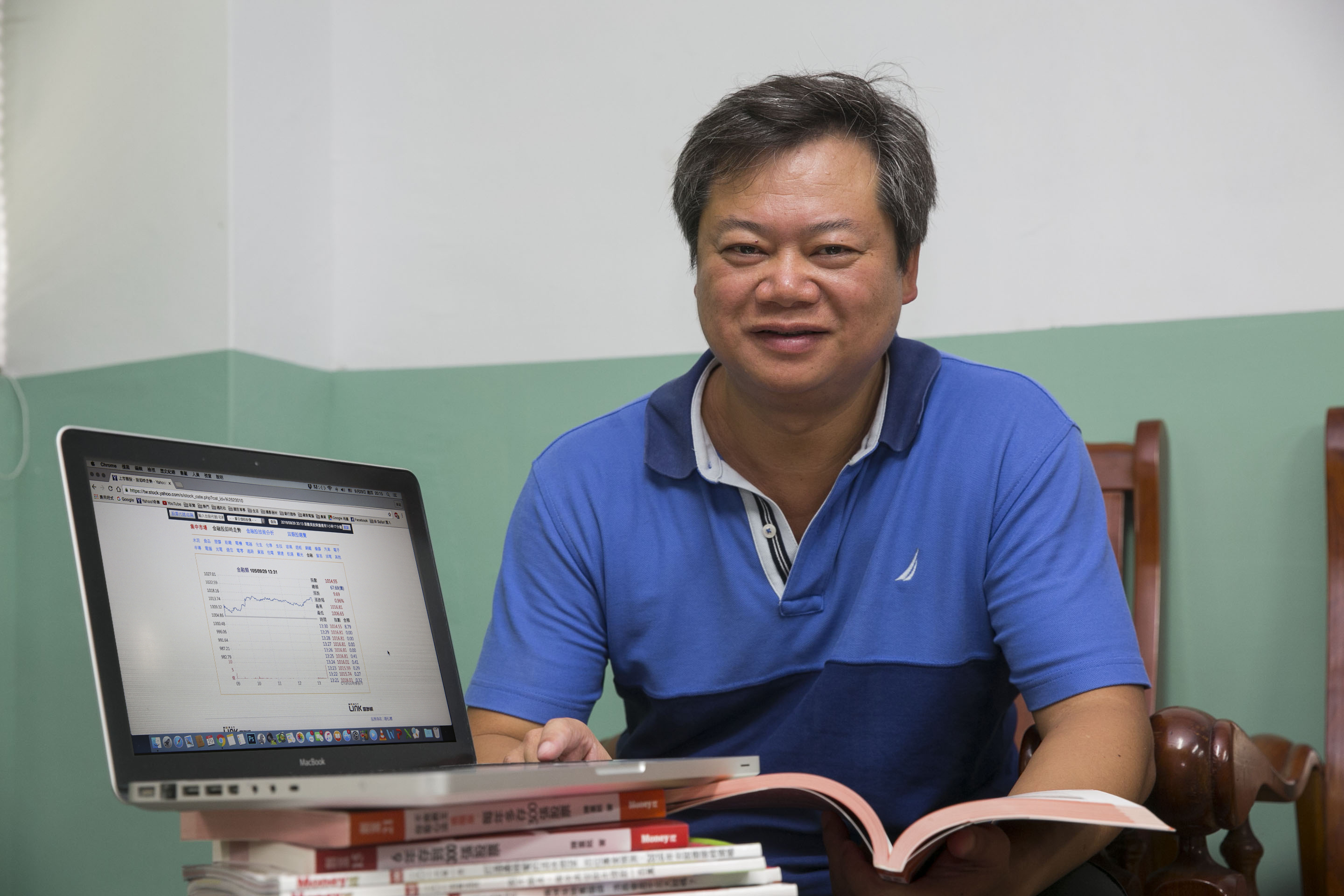 存股達人陳重銘強調，存股族一定要保持「汰弱追強」的習慣。