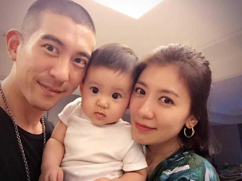 修杰楷自從和賈靜雯生下女兒咘咘後,靠著網上曬女兒身價三級跳,如今將到對岸錄製節目。