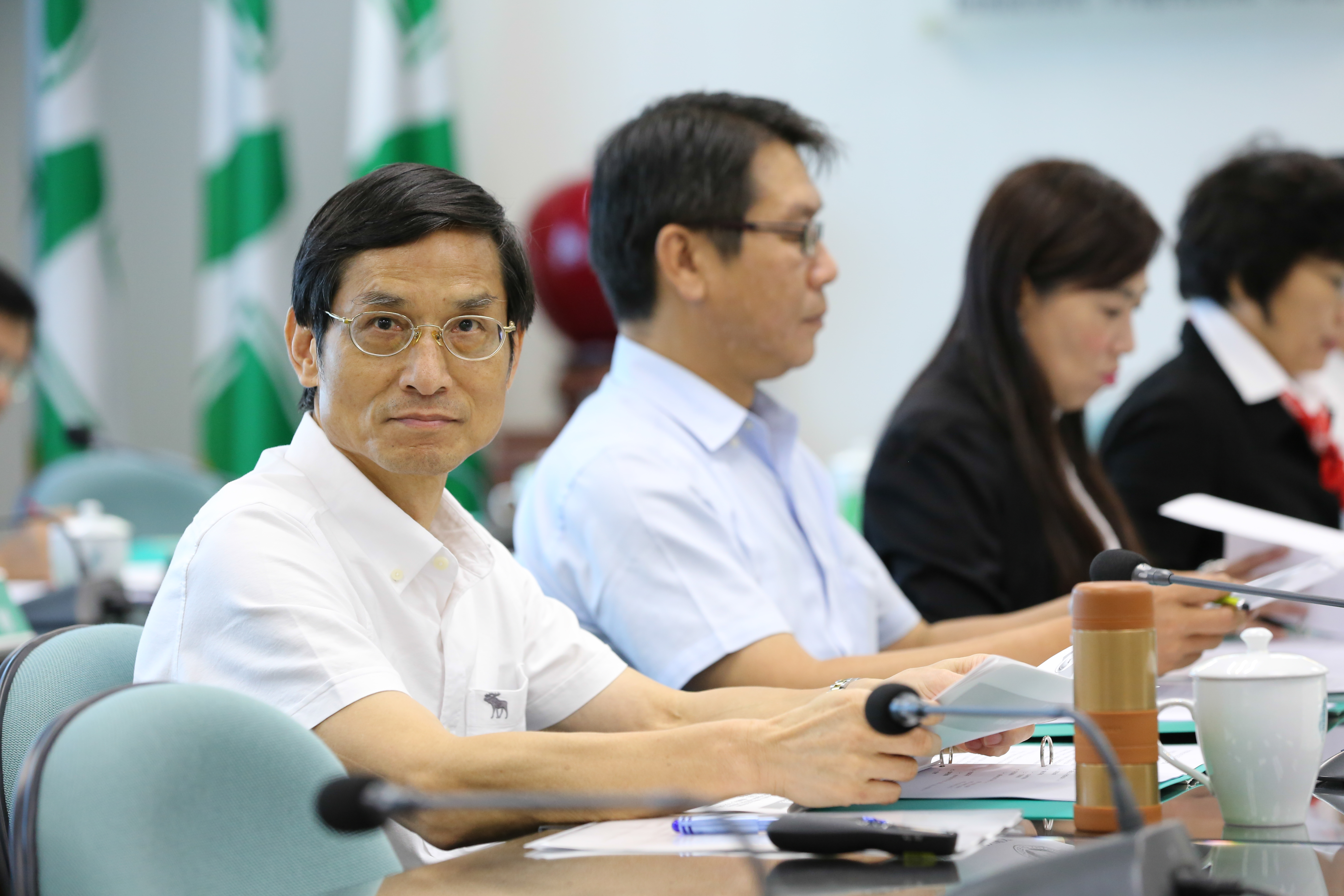 與會者認為，林萬億（前）堅持推動勞保年改意志仍相當堅定。