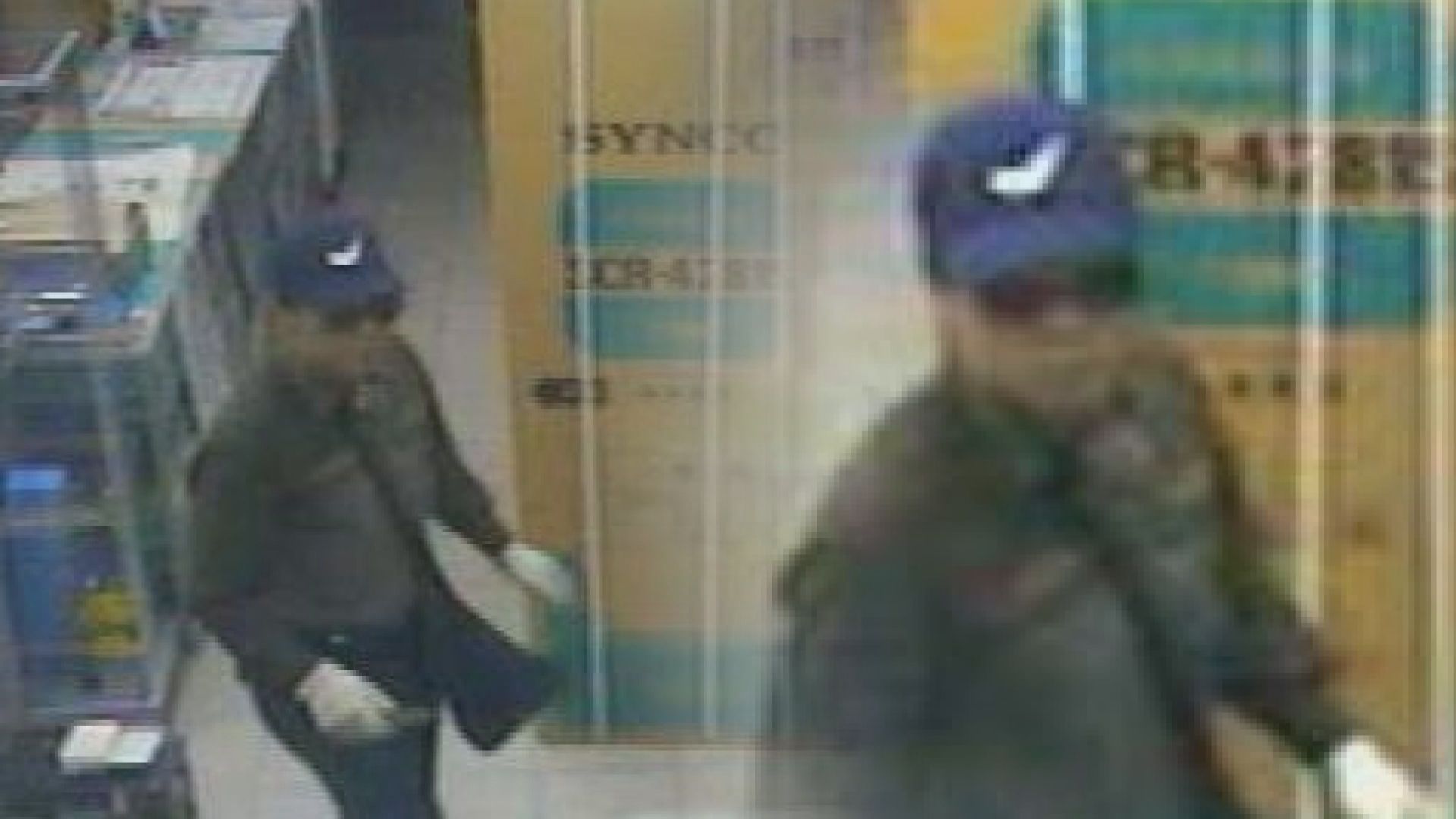 在案發1周後，警方發布查緝專刊懸賞50萬元，原以為能早日破案，卻就此陷入10多年的膠著。