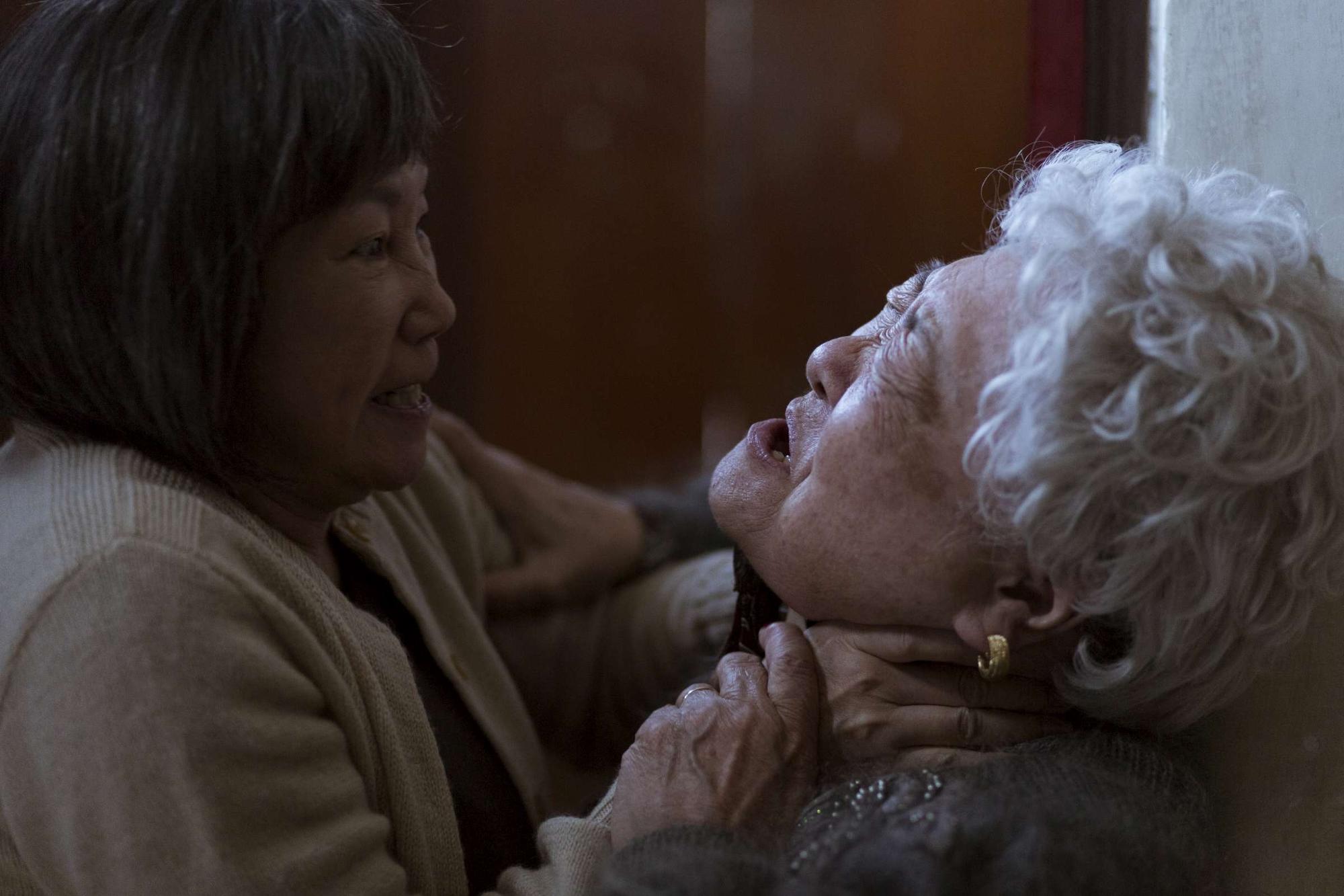 《順雲》中陳季霞飾演的韓順雲,與劉引商飾演的母親,看似彼此依賴,更像是相互折磨。